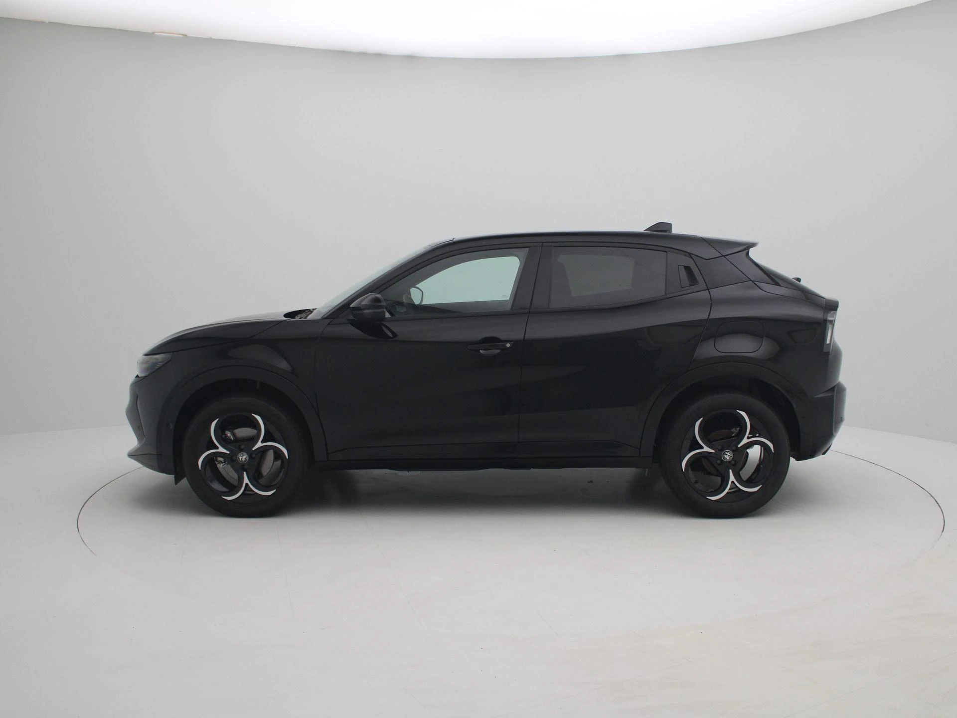 Alfa Romeo-Junior-image-3