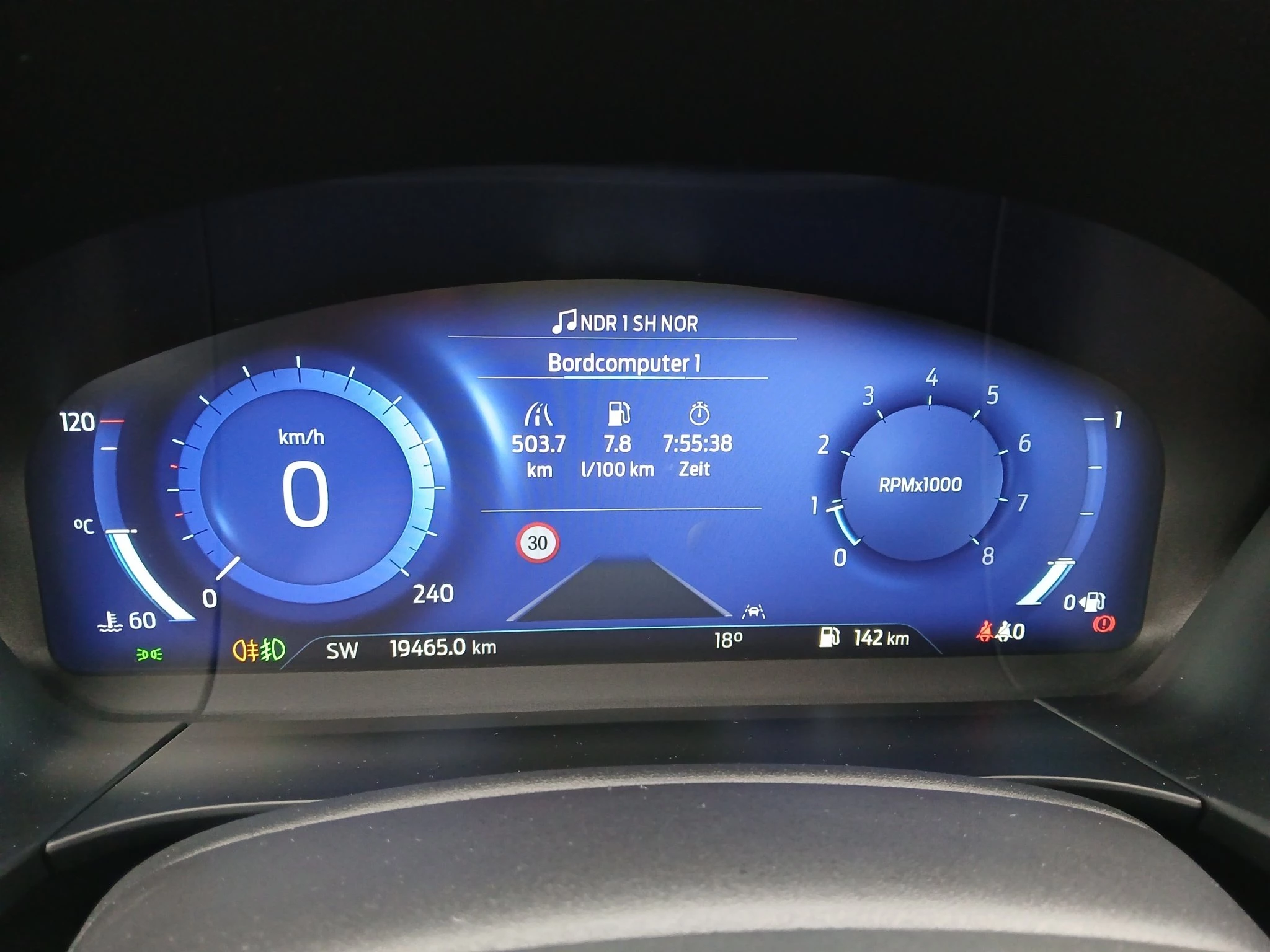 Ford Kuga ST-Line X*PANO*AHK*KAM*ACC*NAVI*SOUND-SYS.