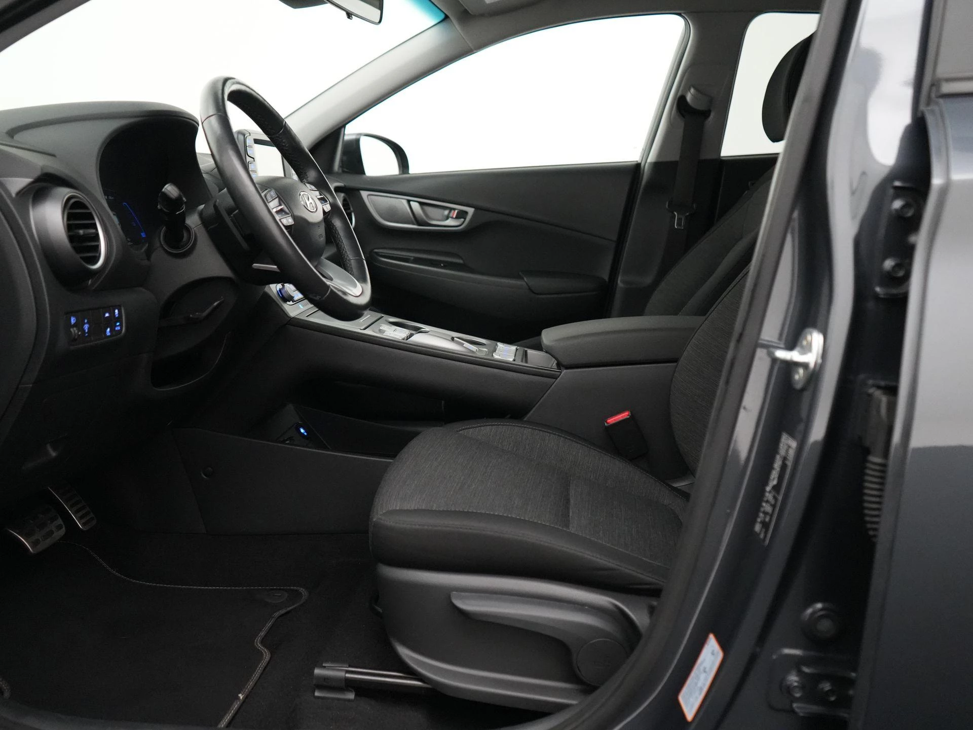 Hyundai-Kona-image-29