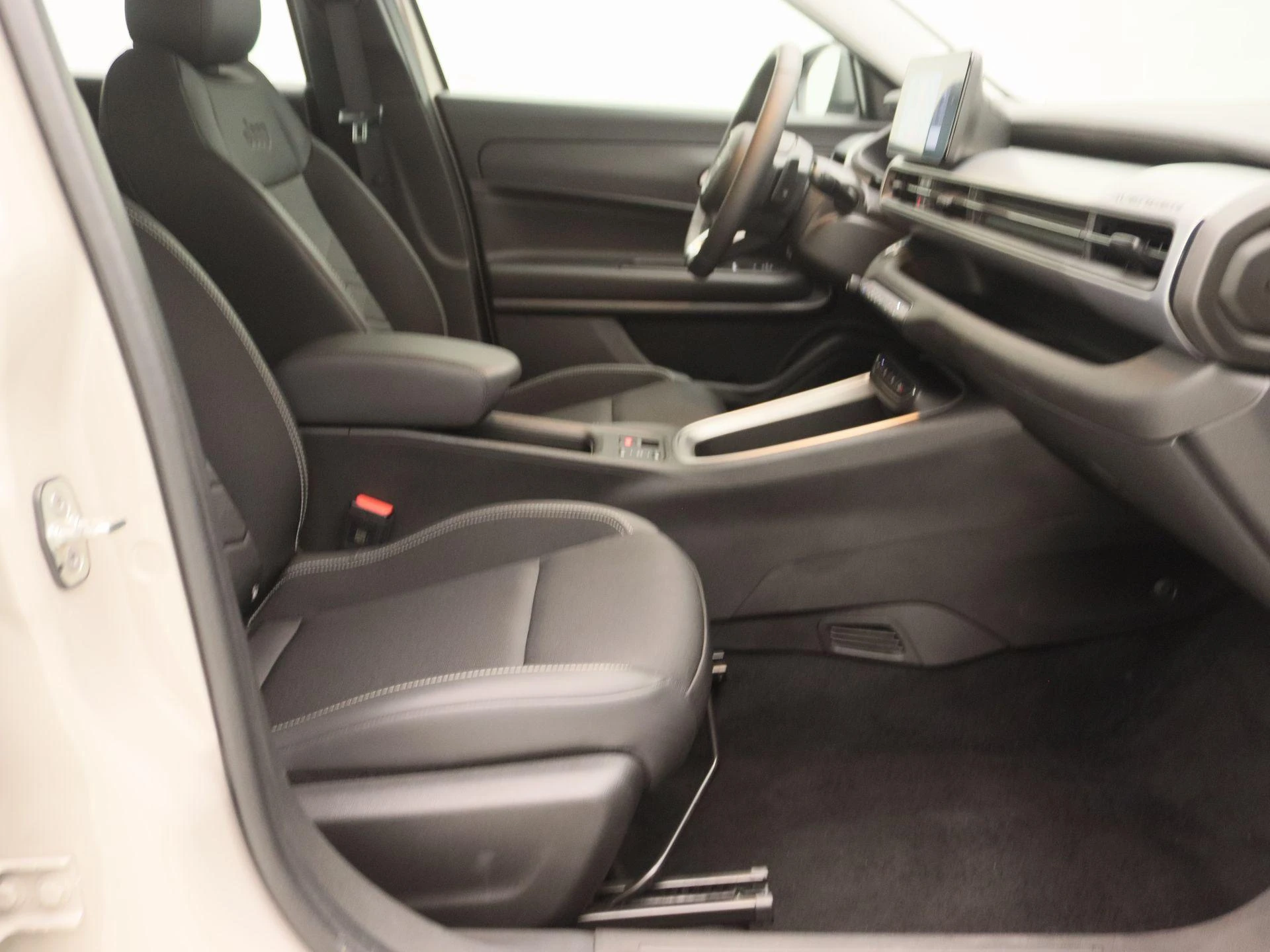 Jeep-Avenger-image-12