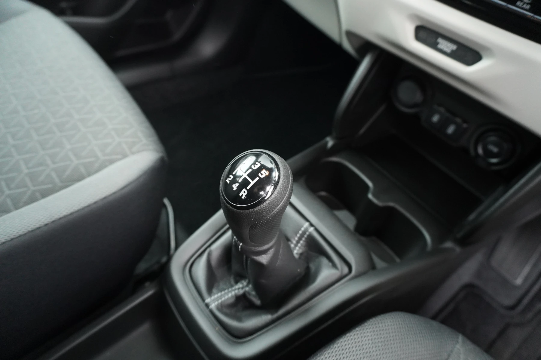Suzuki-Swift-image-32