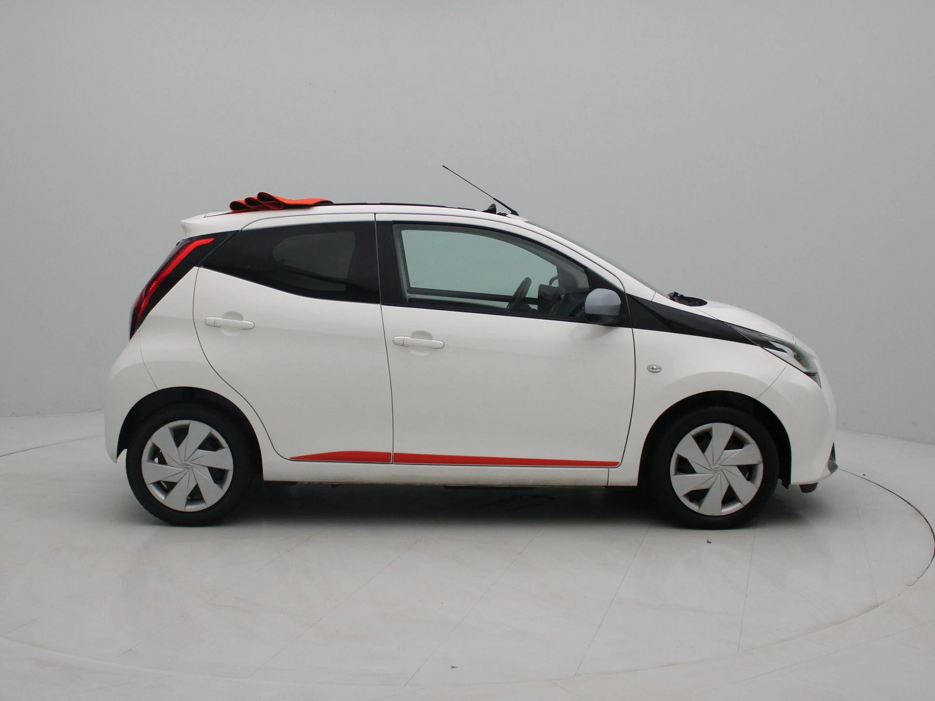 Toyota-Aygo-image-5