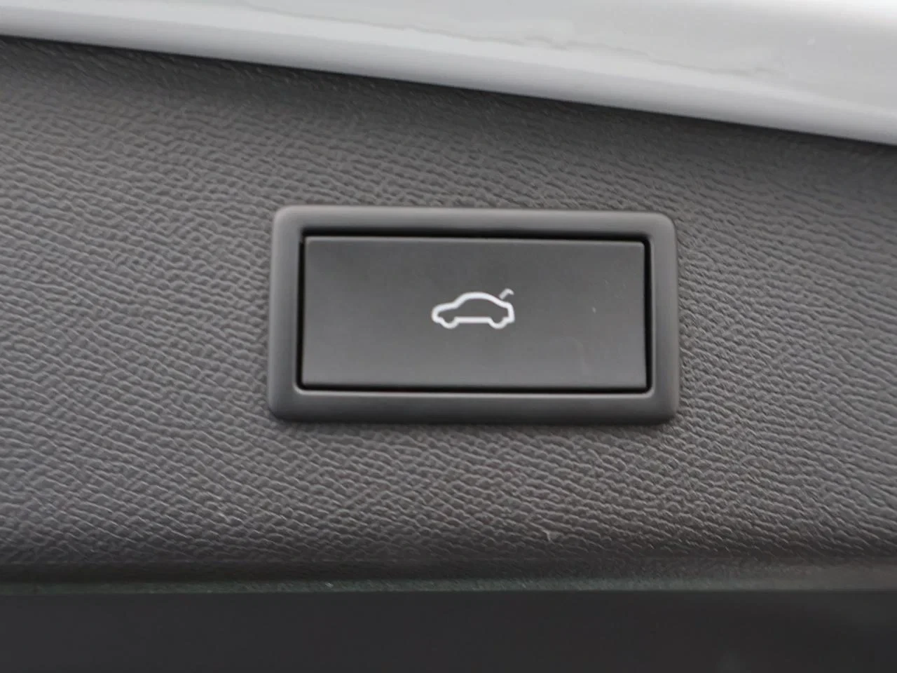 CUPRA Leon Sportstourer ST e-Hybrid (PHEV) Leon Break 1.4e-PHEV 204PK *AUTOMAAT*LEDER*SPORTZETESL*CAMERA*PDC*CRUISE*NAVI*APP-CONNECT*AIRCO*...*