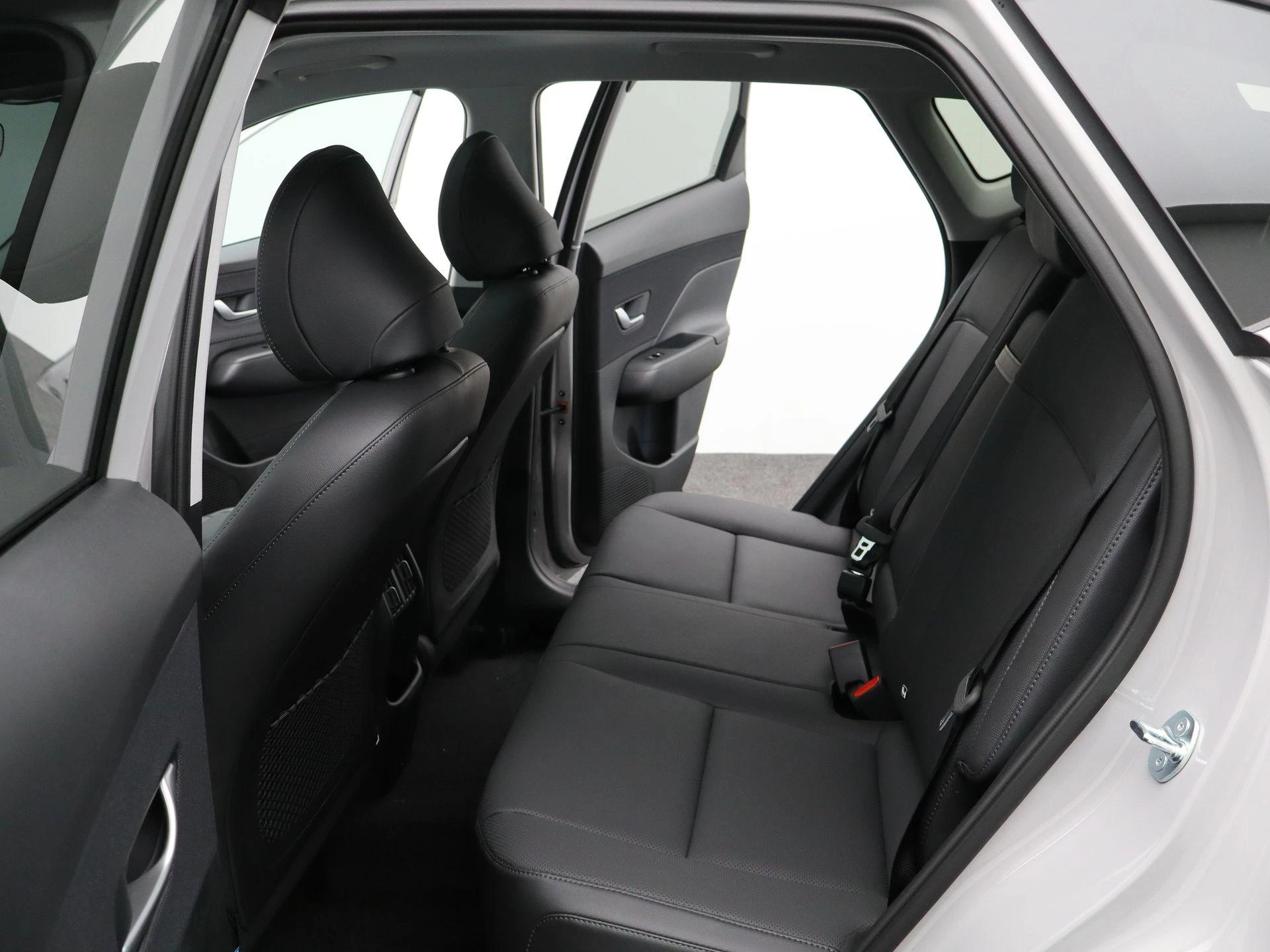 Hyundai-Kona-image-12