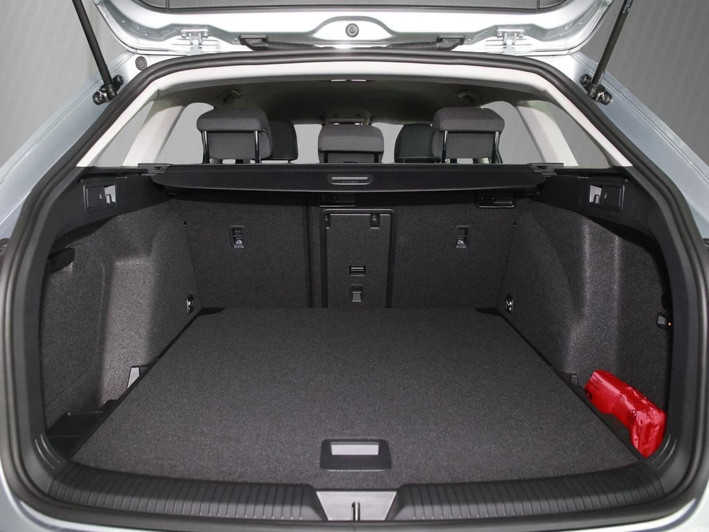 Volkswagen Golf Variant Life 2,0 l TDI 150 PS 7-Gang DSG
