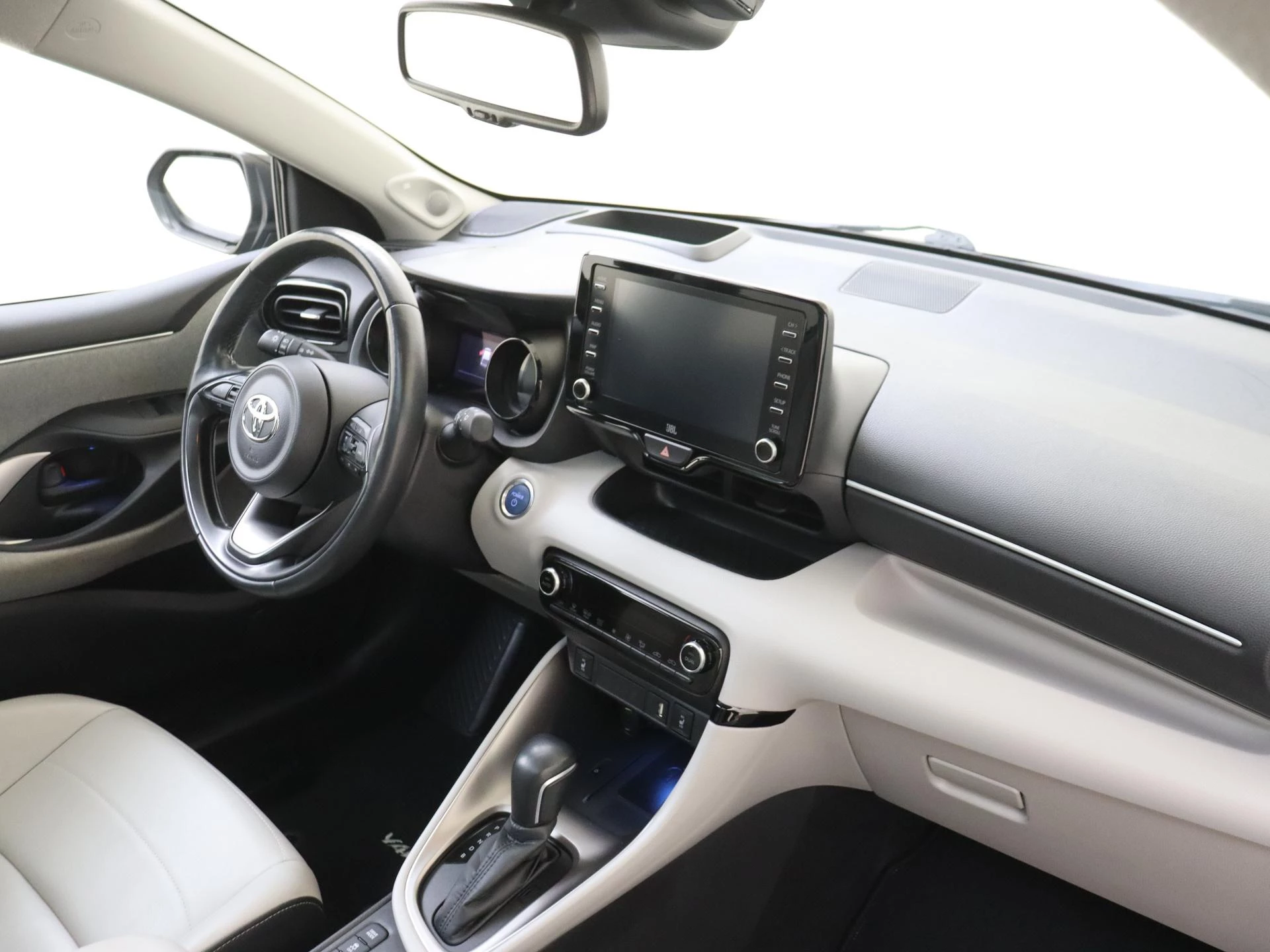 Toyota Yaris 1.5 Hybrid Executive
