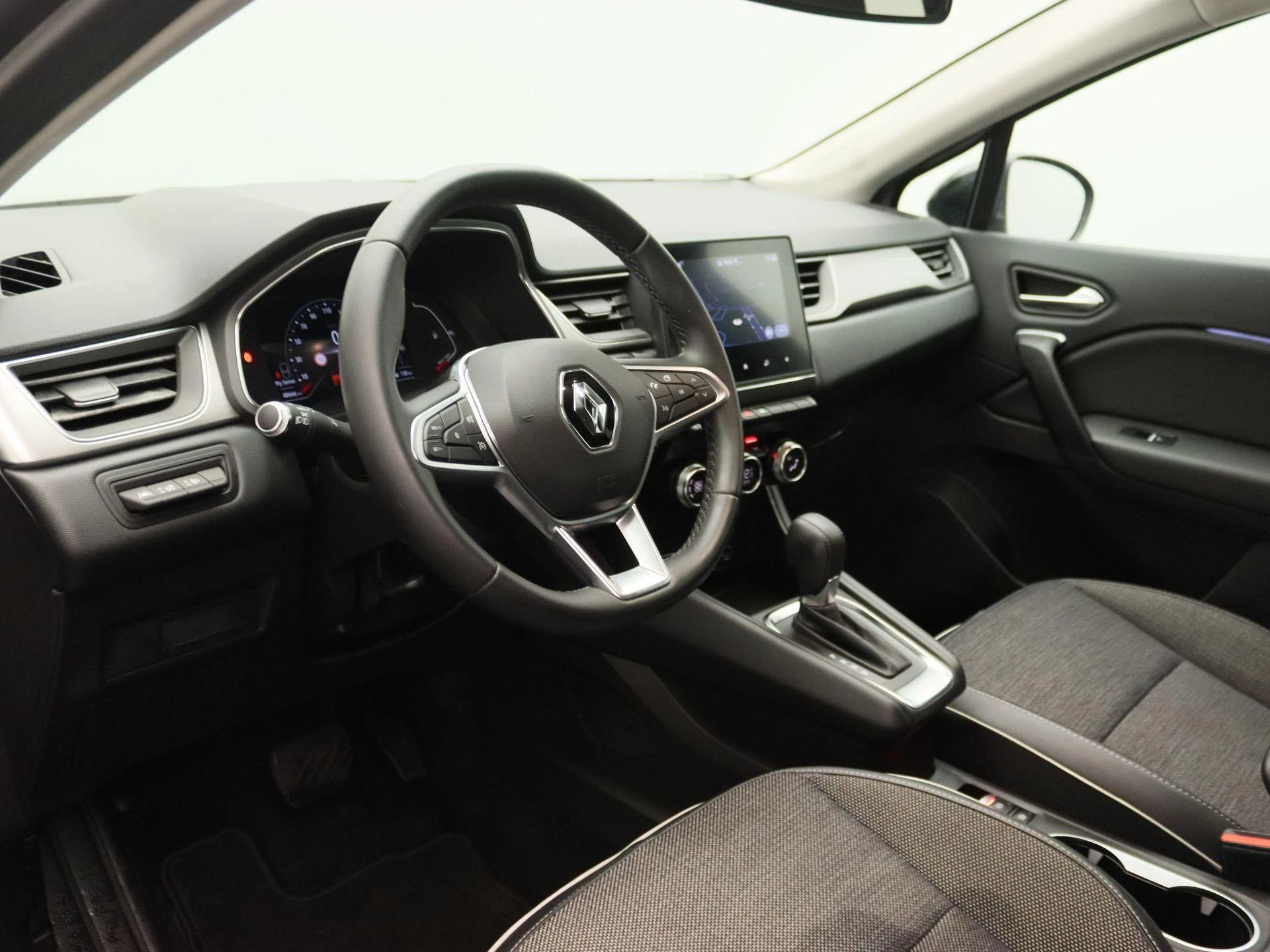 Renault-Captur-image-20