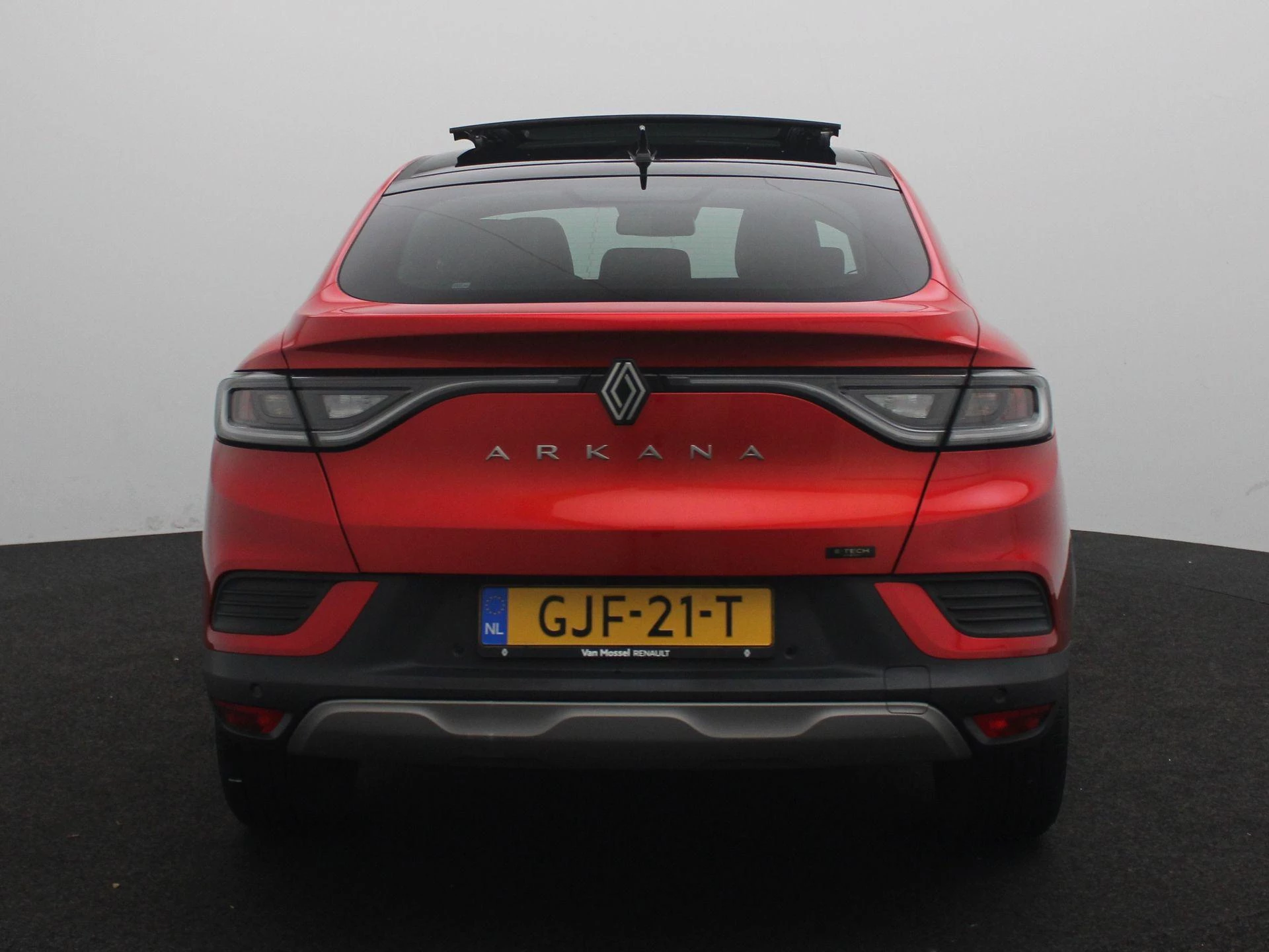 Renault Arkana E-Tech full hybrid 145 techno