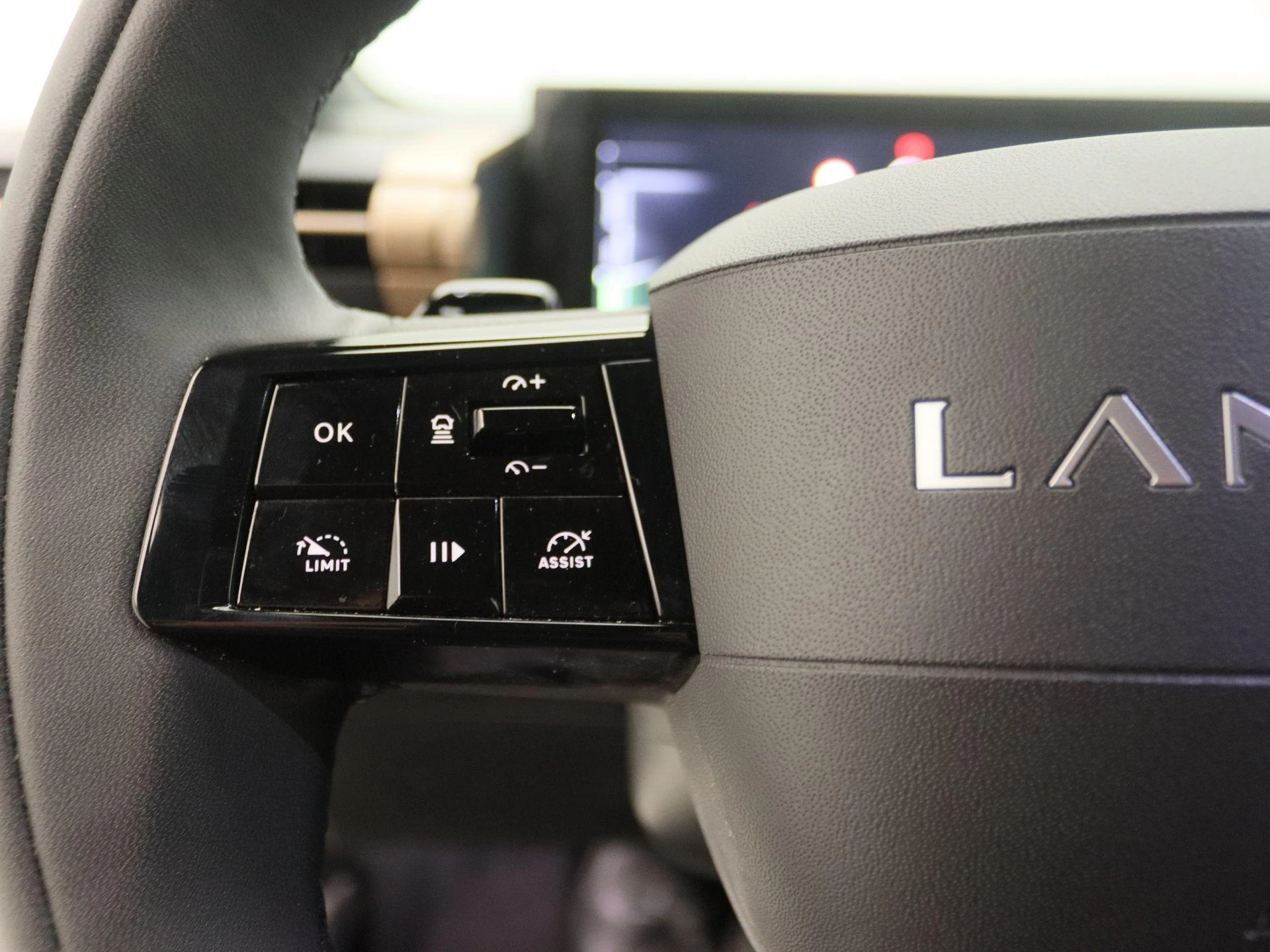 Lancia-Ypsilon-image-17
