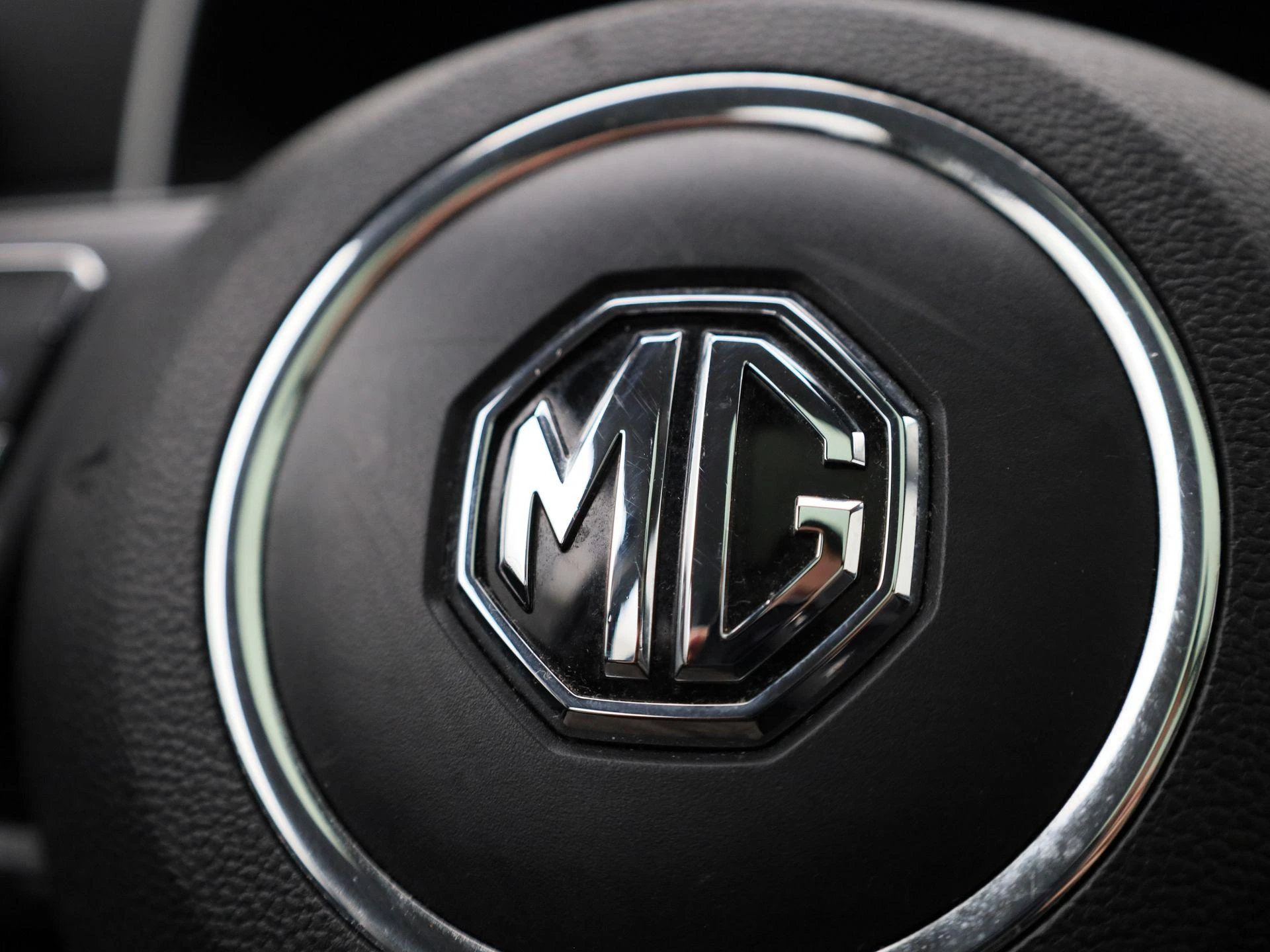 MG-ZS EV-image-28