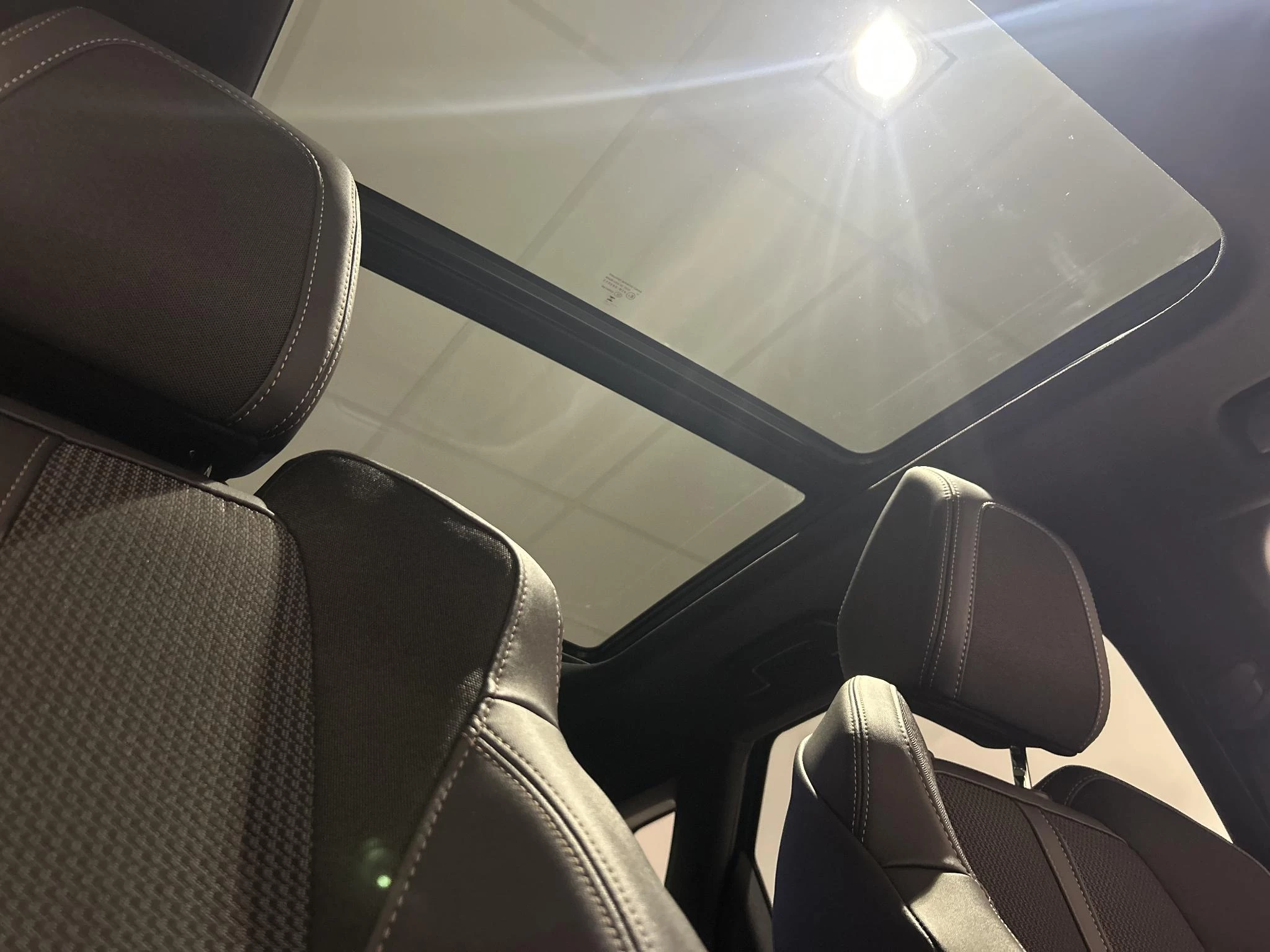 Peugeot 3008 1.6 HYbrid 225 GT
