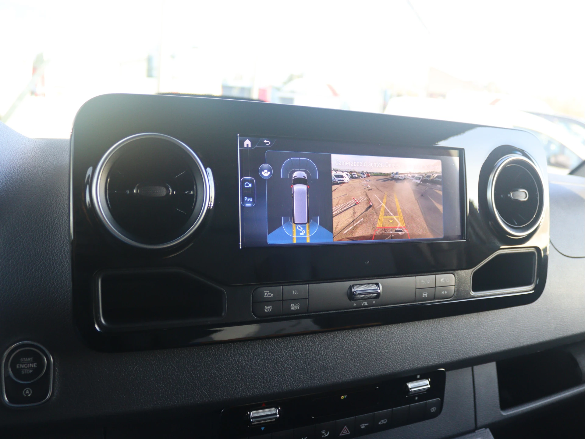 Mercedes-Benz-Sprinter-image-9