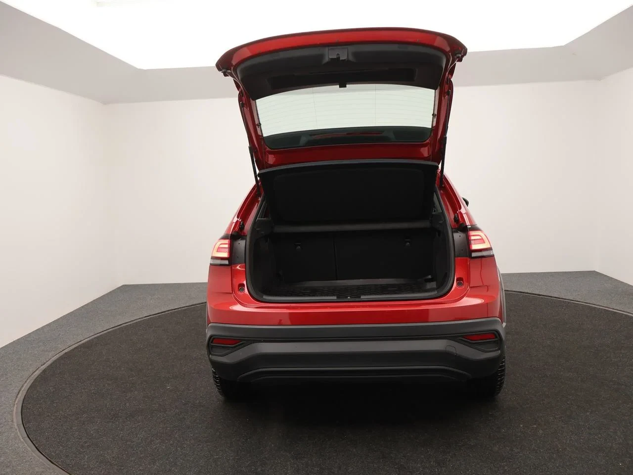 Volkswagen-Taigo-image-15