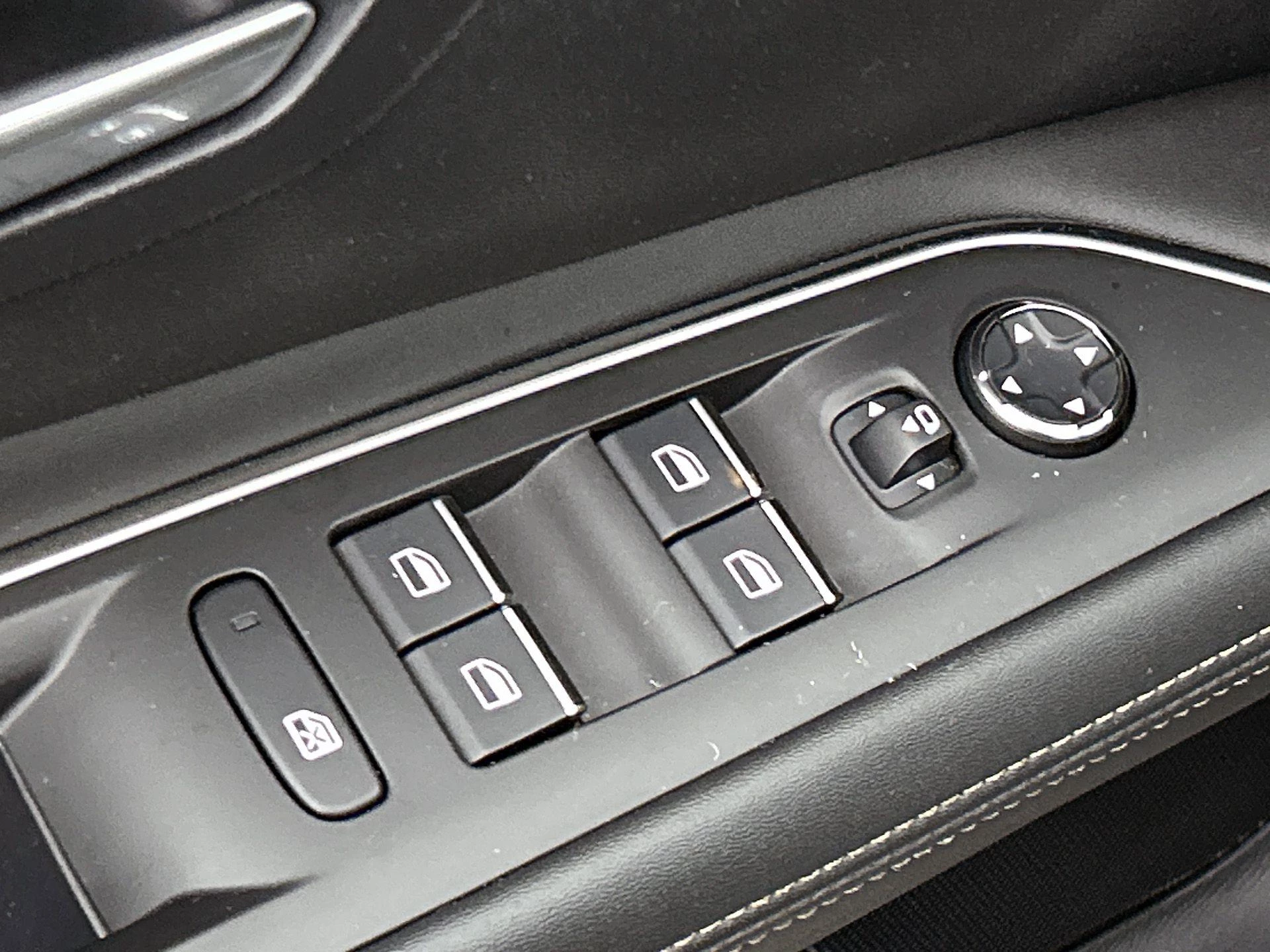 Peugeot-3008-image-30