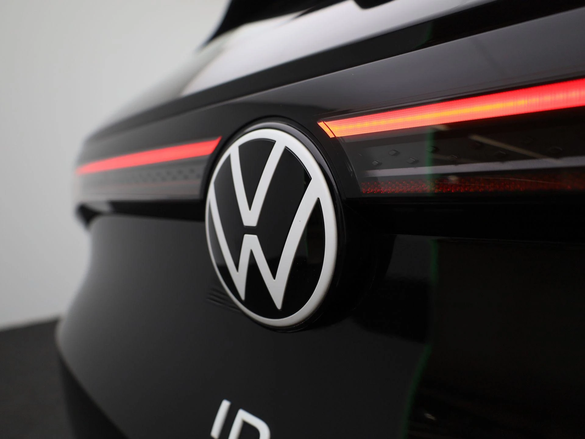 Volkswagen-ID.4-image-30