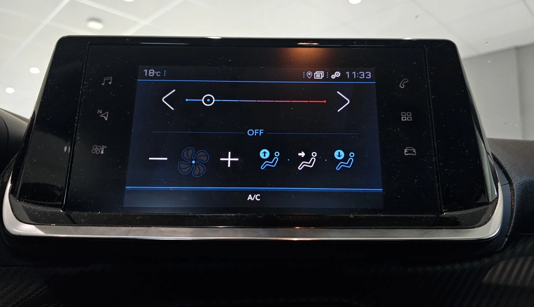 Peugeot-208-image-19