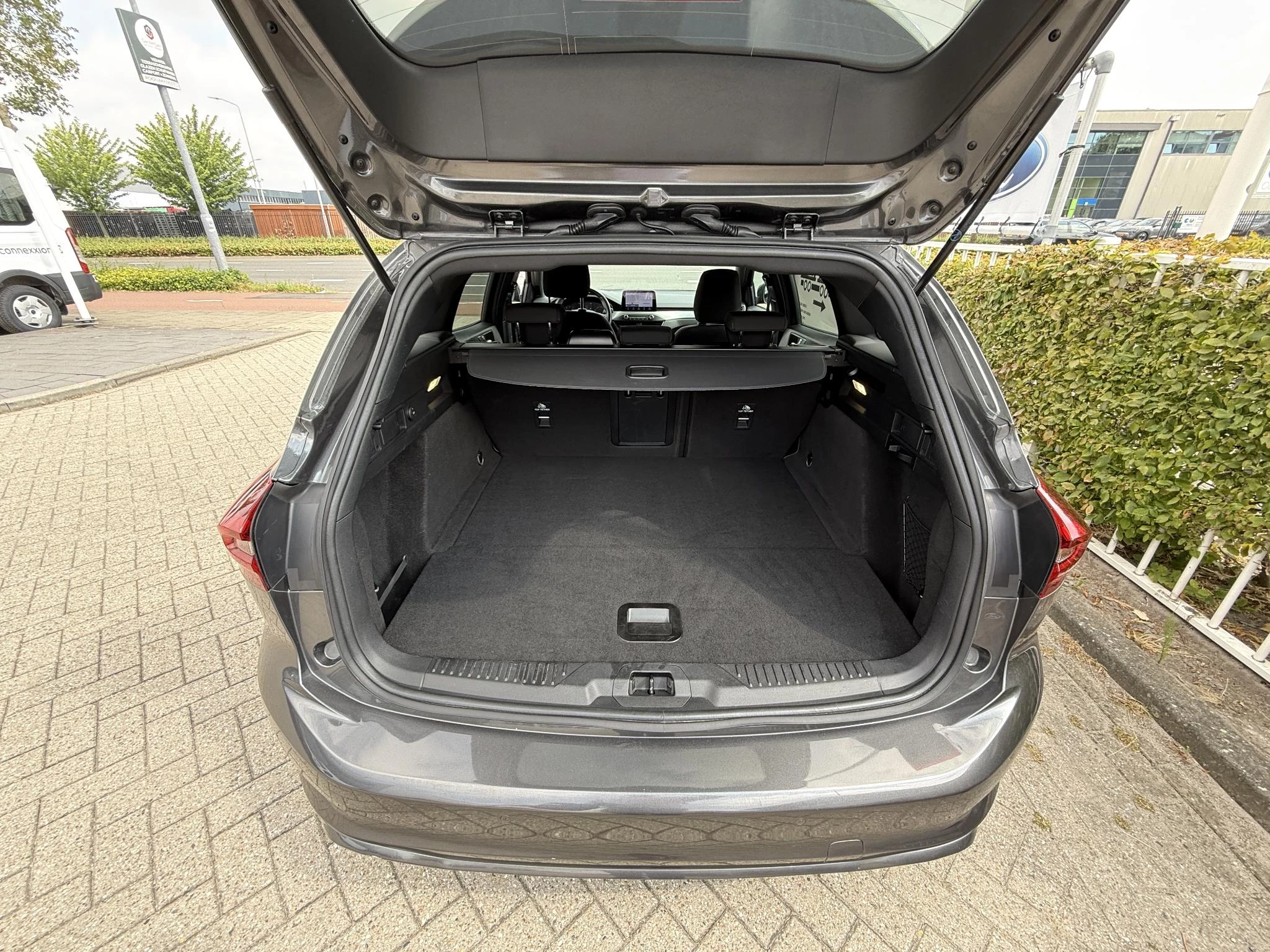 Ford Focus Wagon 1.0 EcoBoost Hybrid ST Line Style