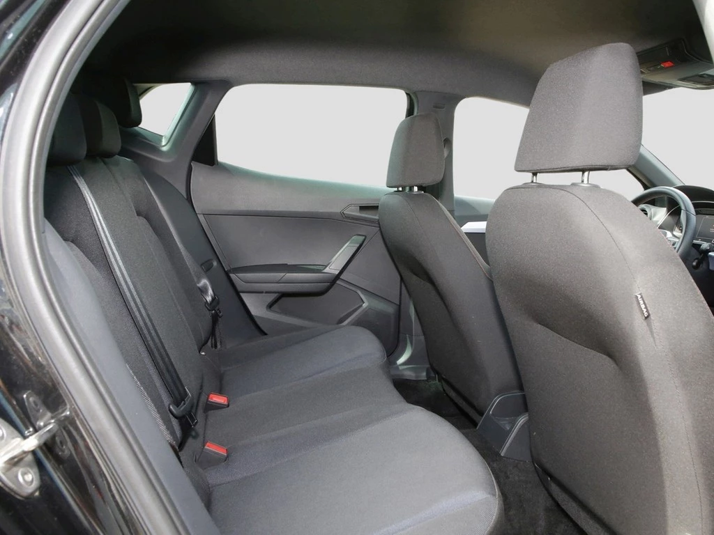 SEAT Ibiza 1.5 TSI DSG FR 17" LM NAVI LED RFK ACC SHZ