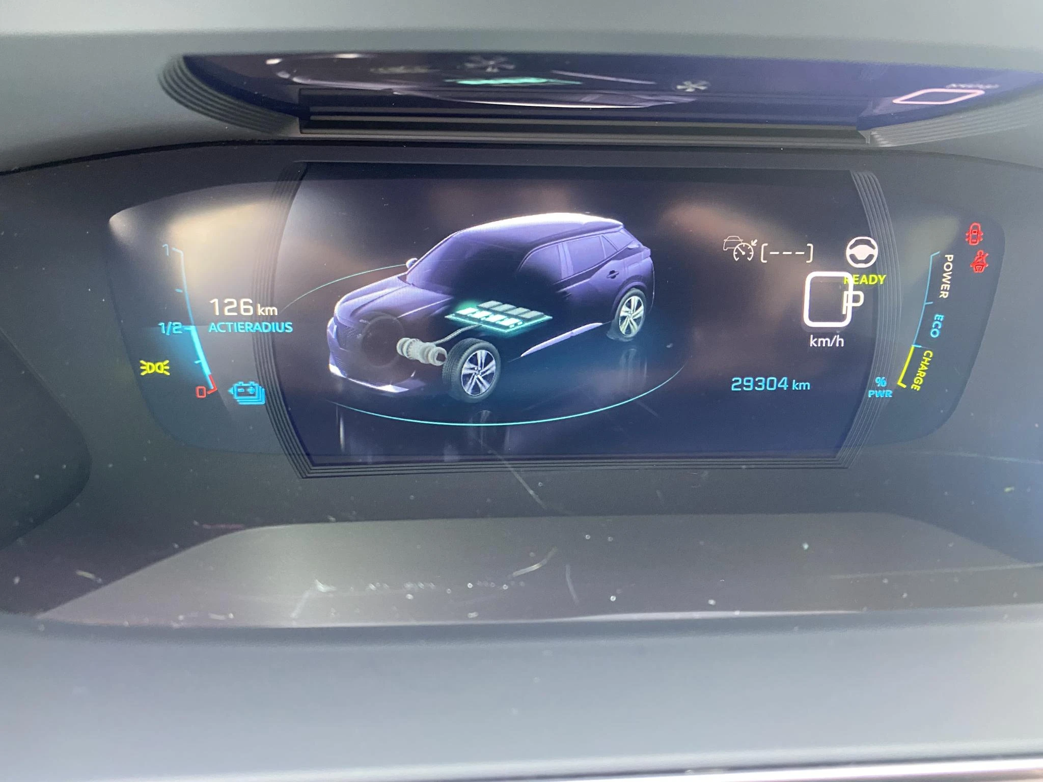 Peugeot-e-2008-image-49