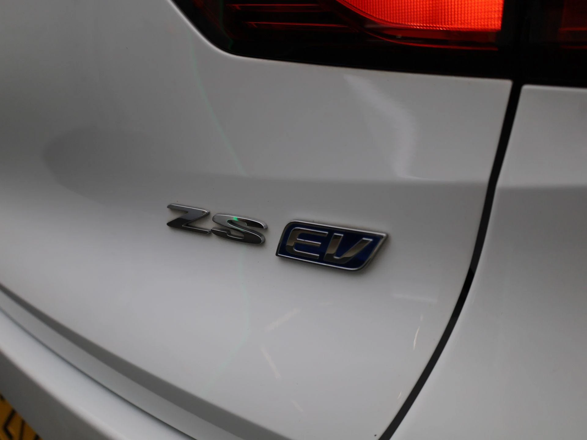 MG-ZS EV-image-24