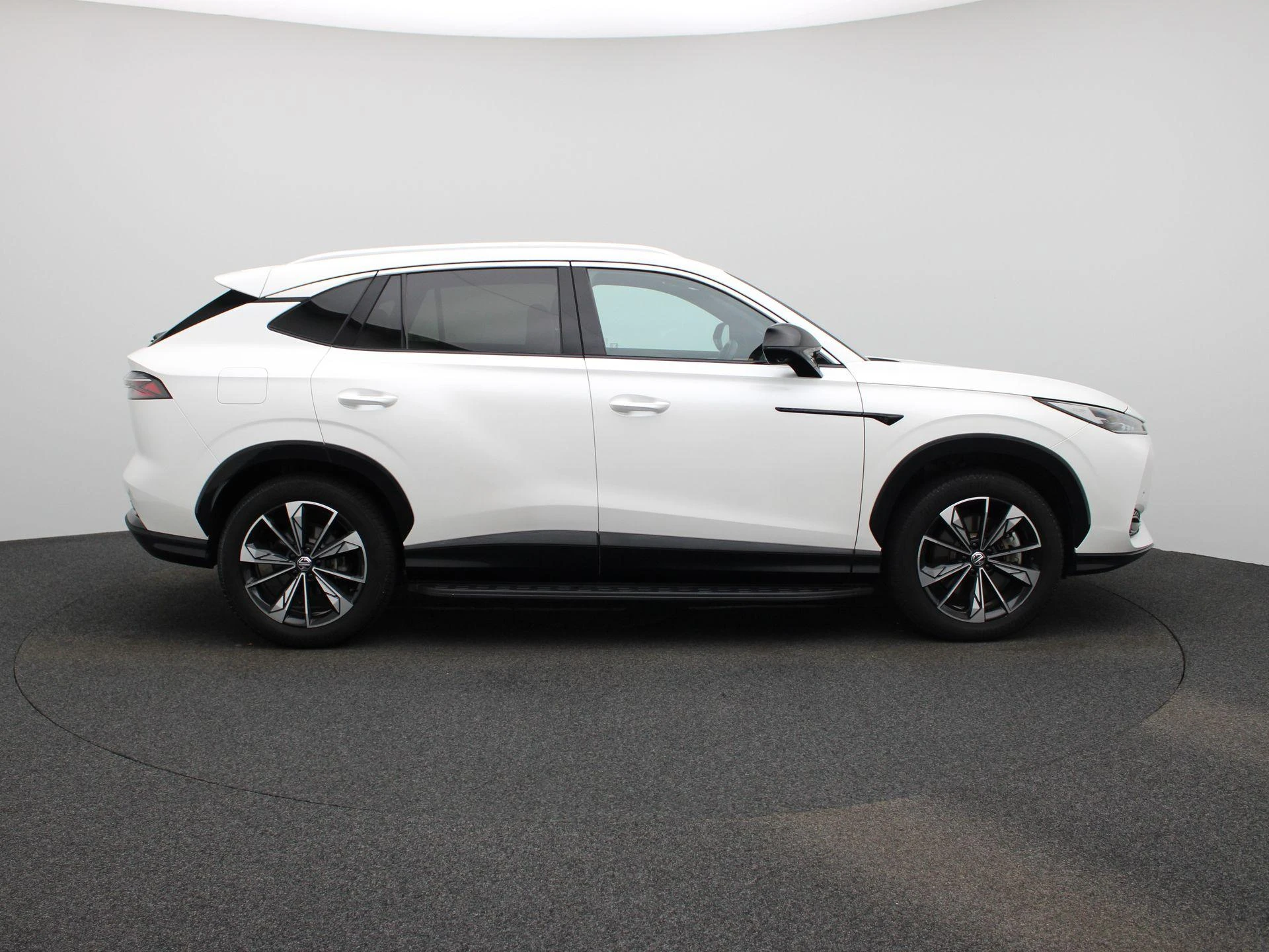 MG-HS-image-5