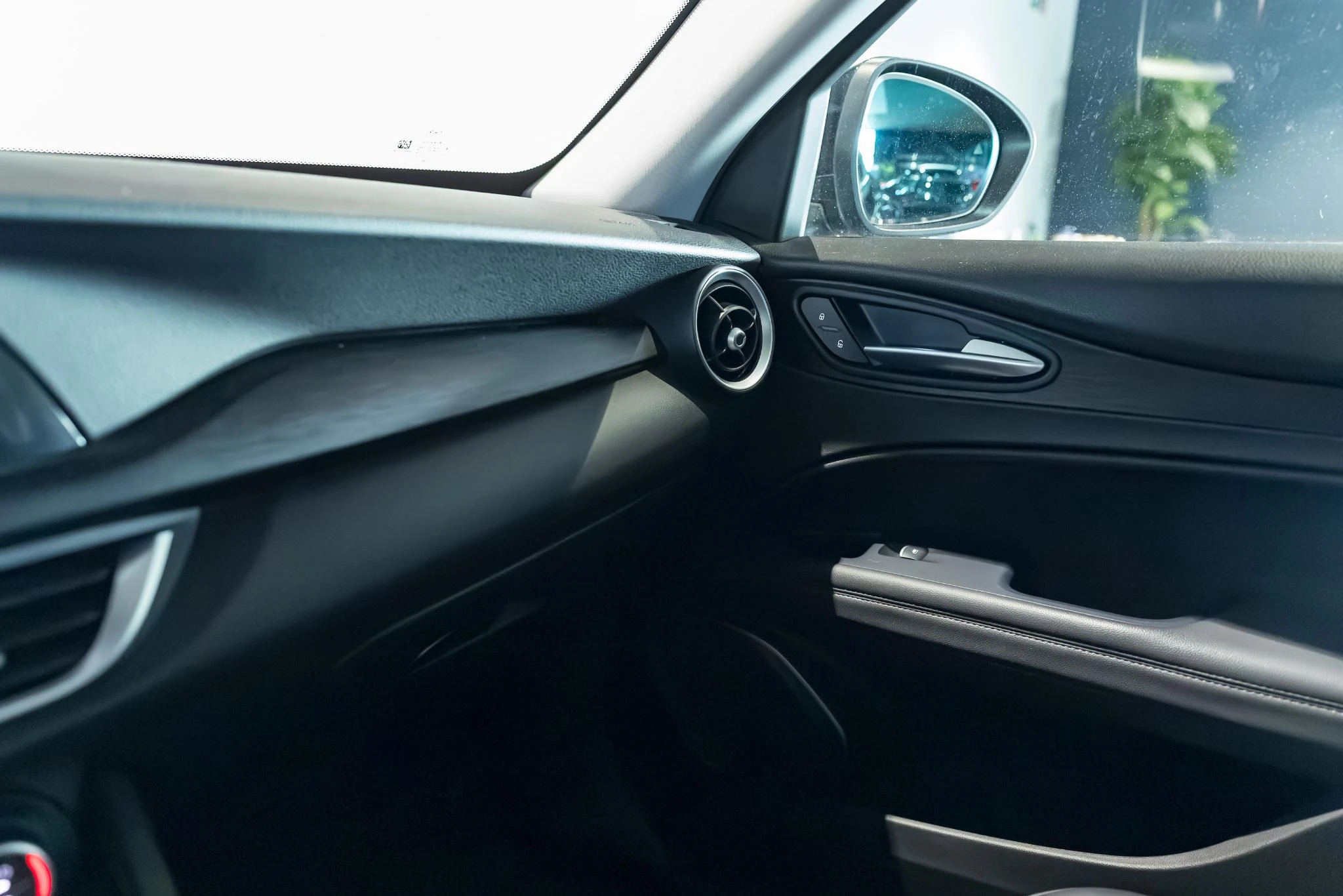 Alfa Romeo-Stelvio-image-36
