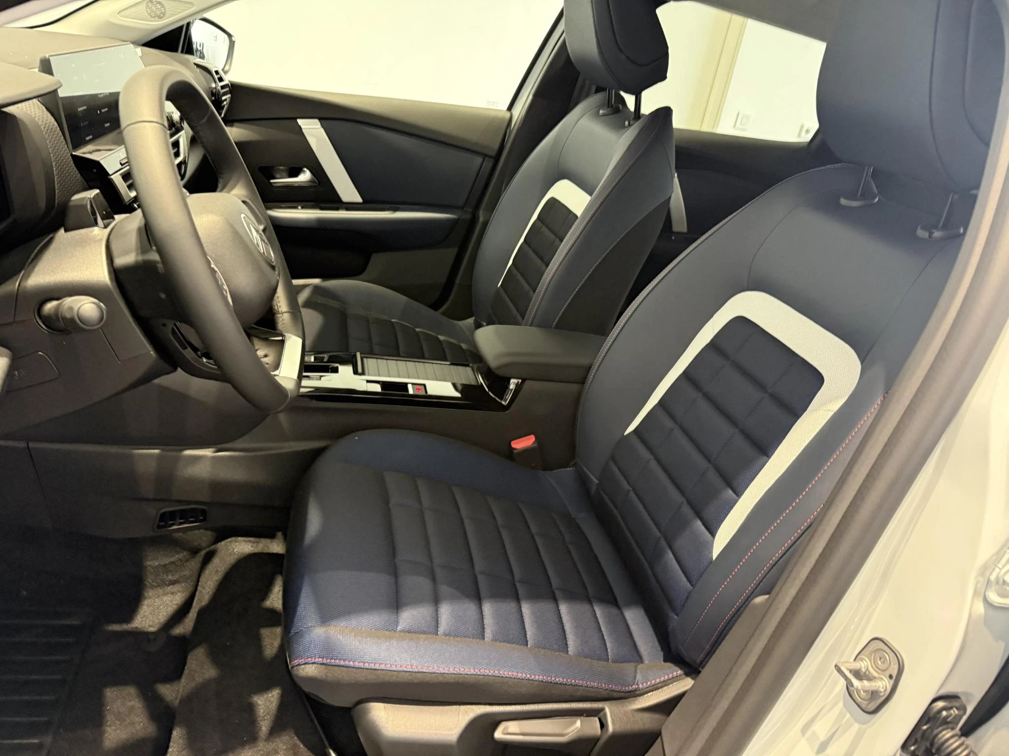 Citroën-ë-C4-image-7