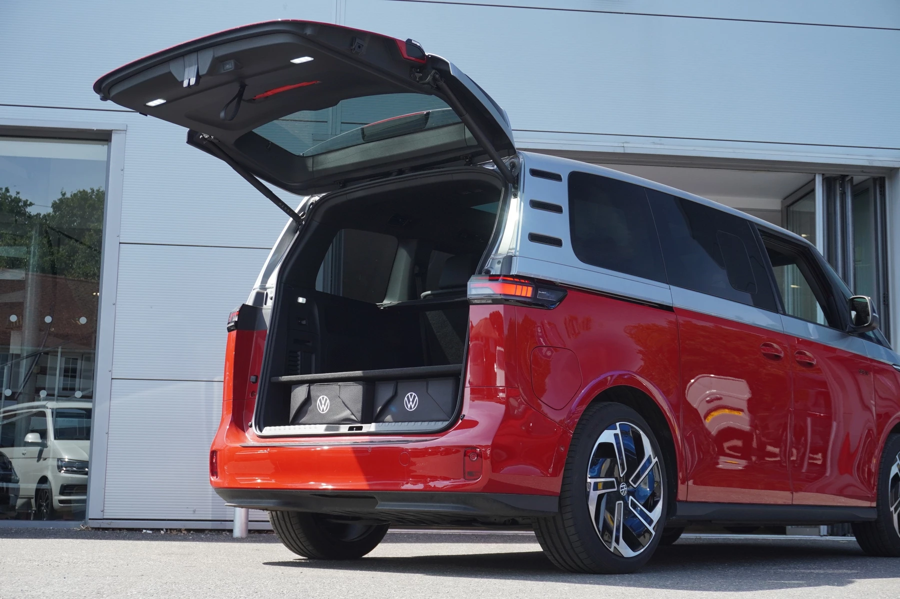 Volkswagen ID. Buzz 250kW GTX Pro 79kWh 5dr 4MOTION Auto