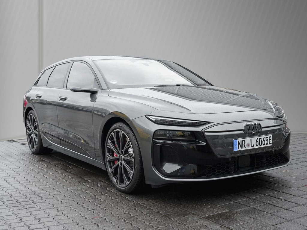 Audi-S6 Avant e-tron-image-2