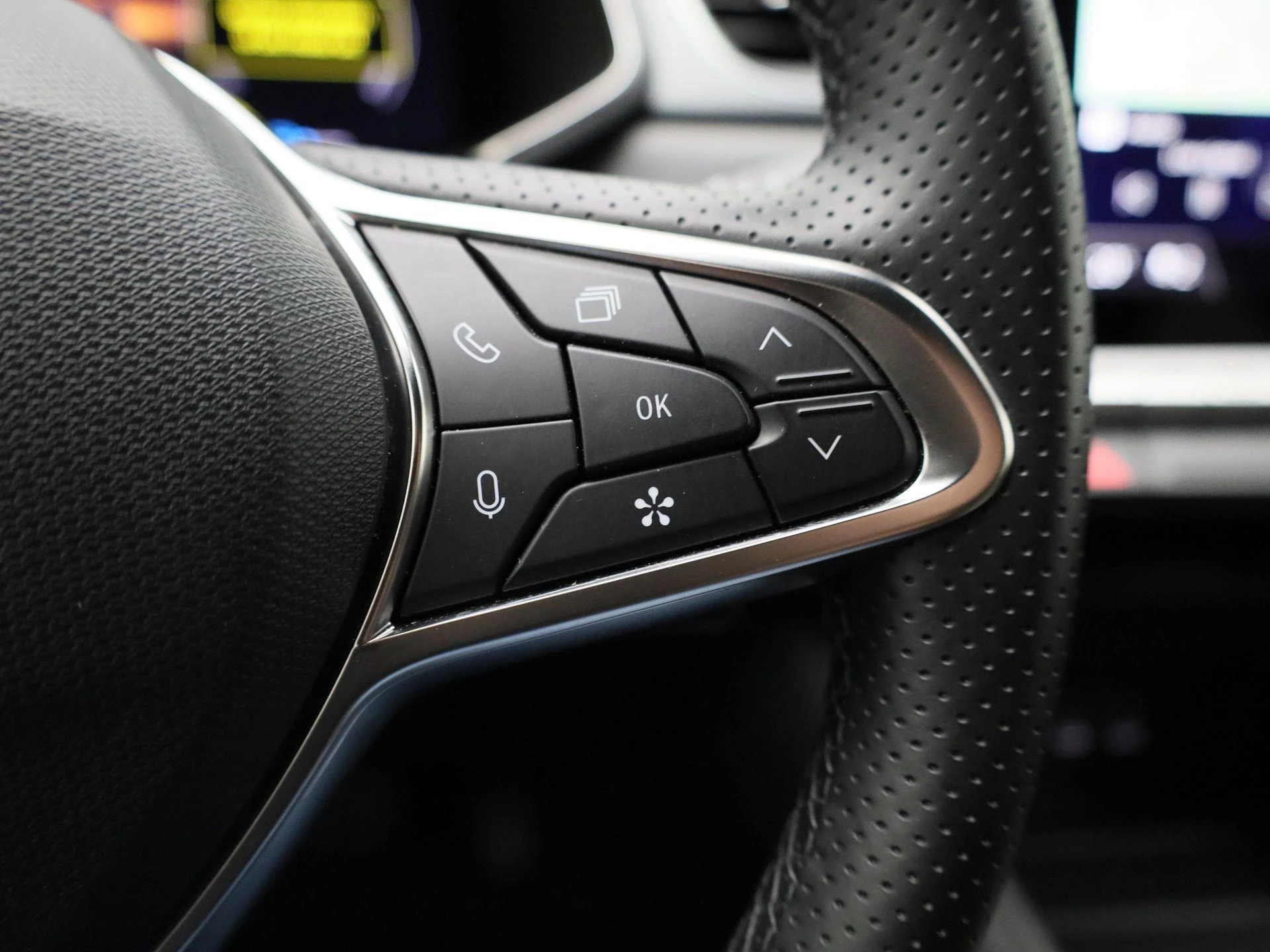 Renault-Captur-image-14
