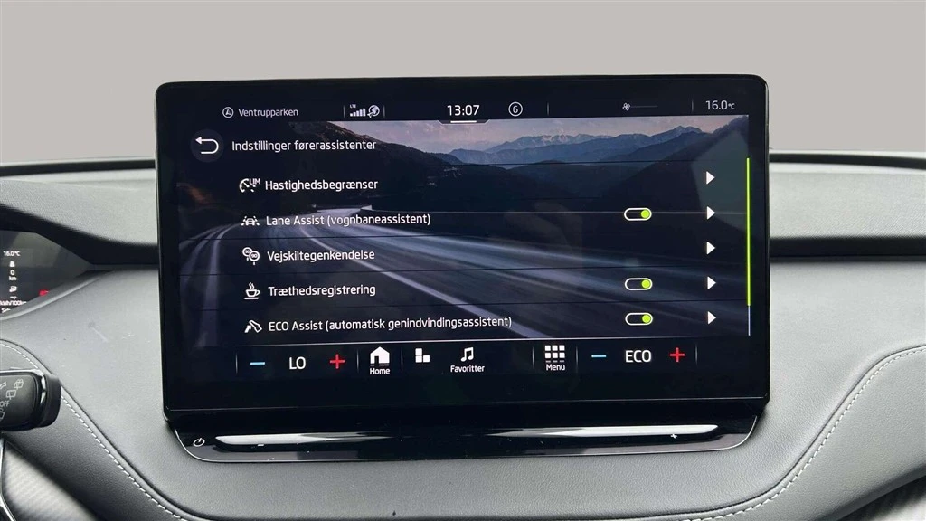 Škoda-Enyaq iV-image-17