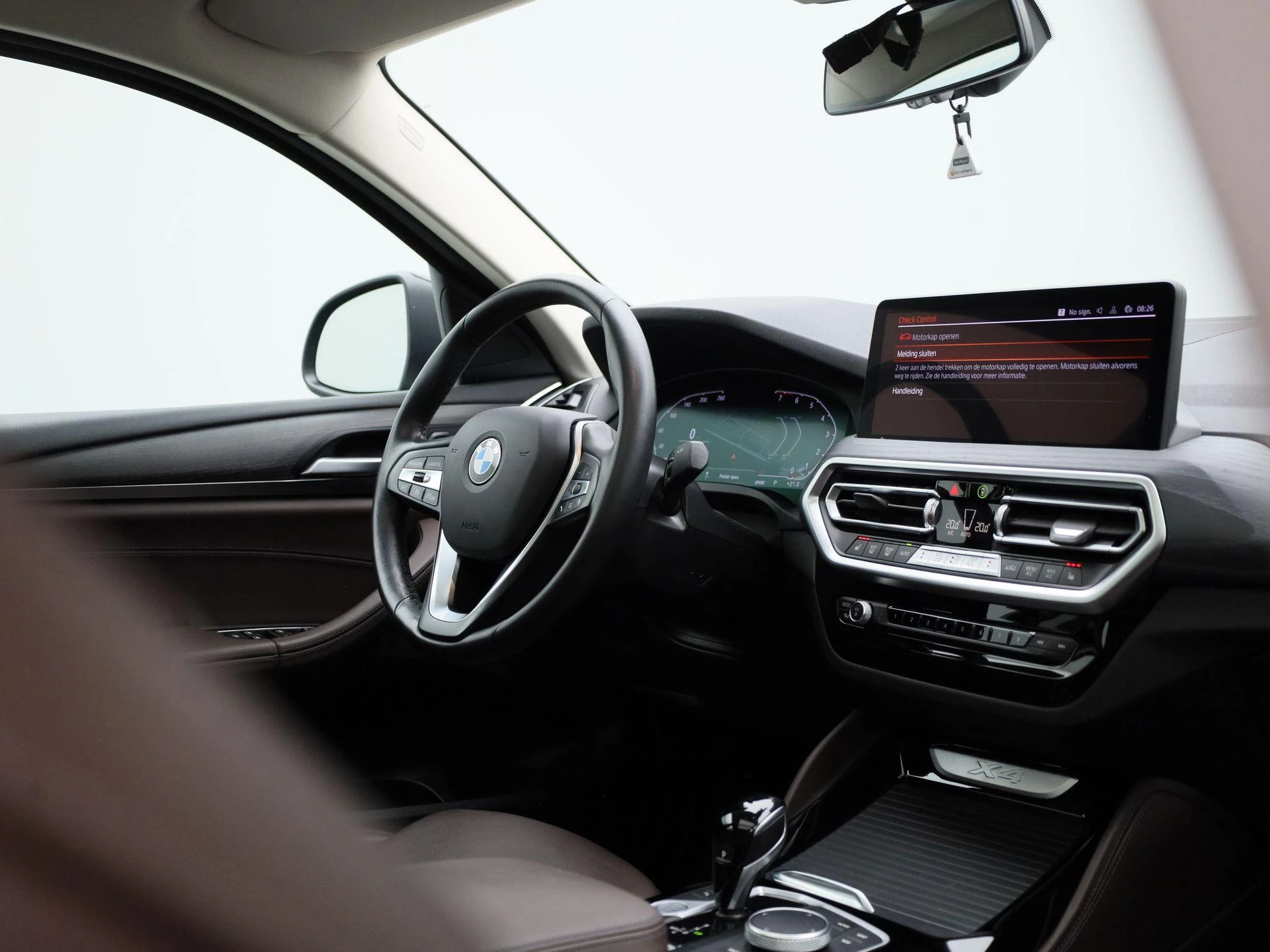 BMW-X4-image-40
