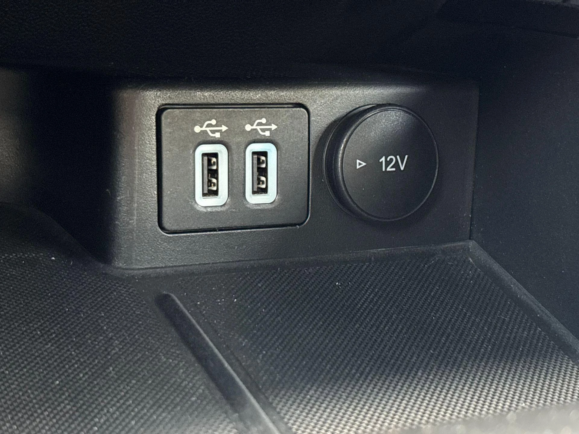 Ford Kuga 2.5 PHEV Titanium