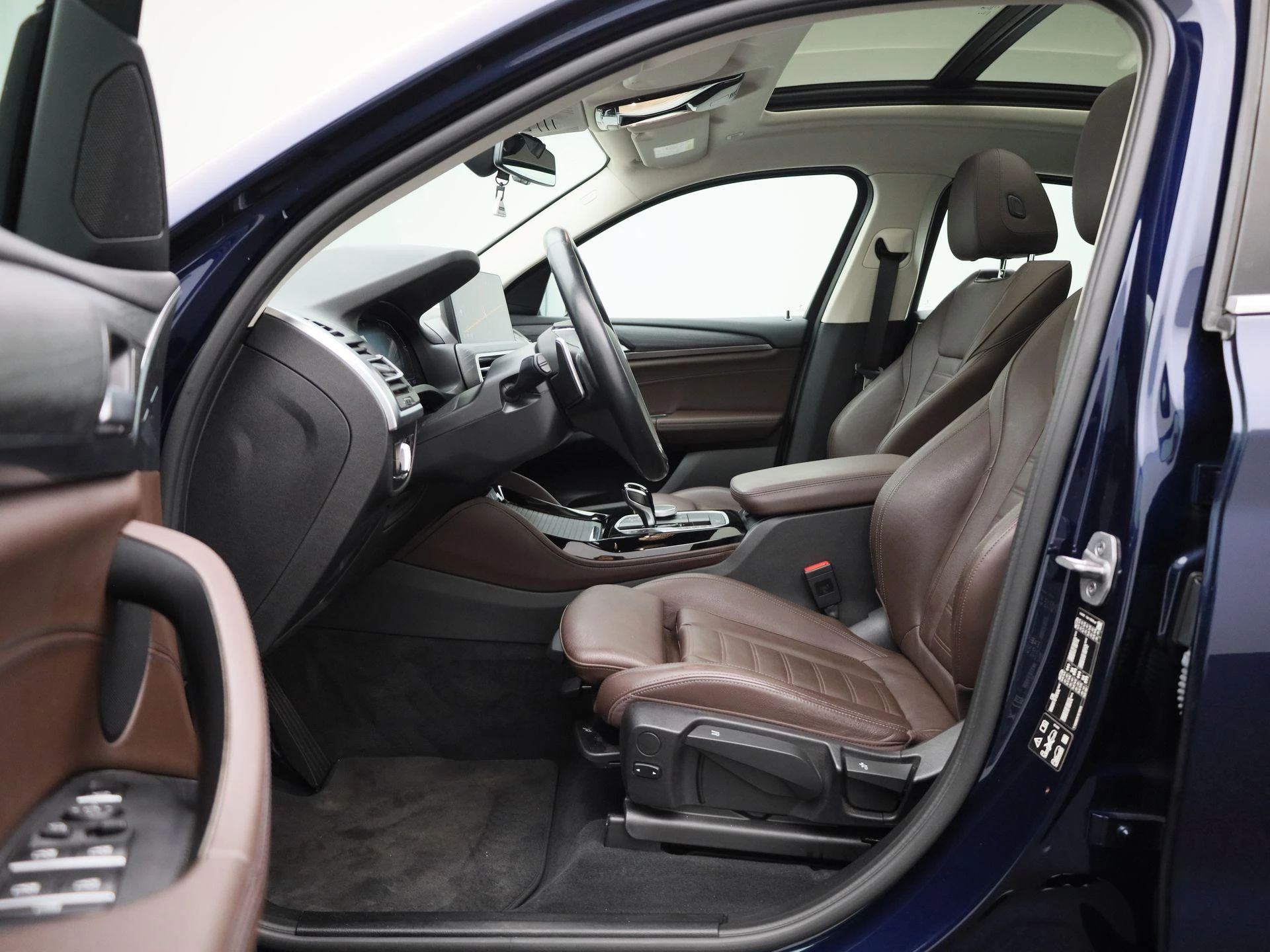 BMW-X4-image-10