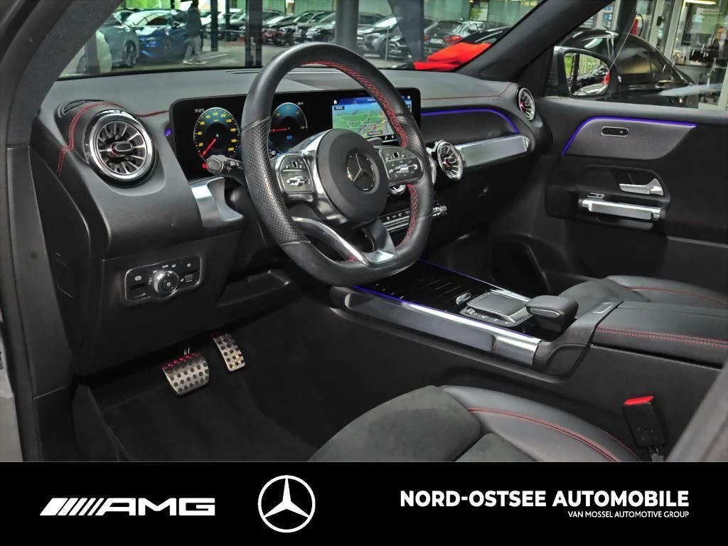 Mercedes-Benz EQB 300 4M AMG PANO KAMERA LED DISTRONIC SITZHZG AMG Line
