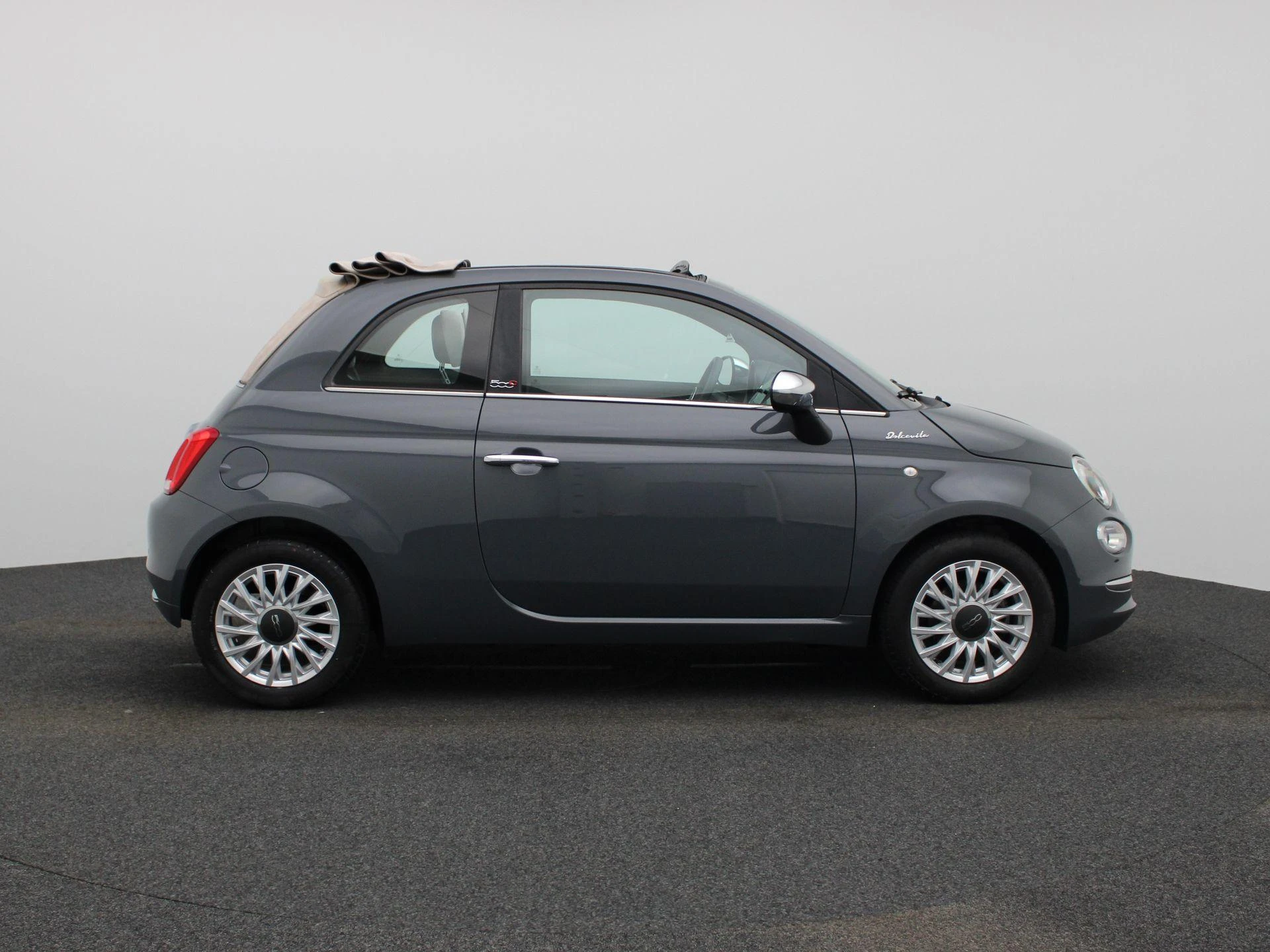 Fiat-500C-image-5