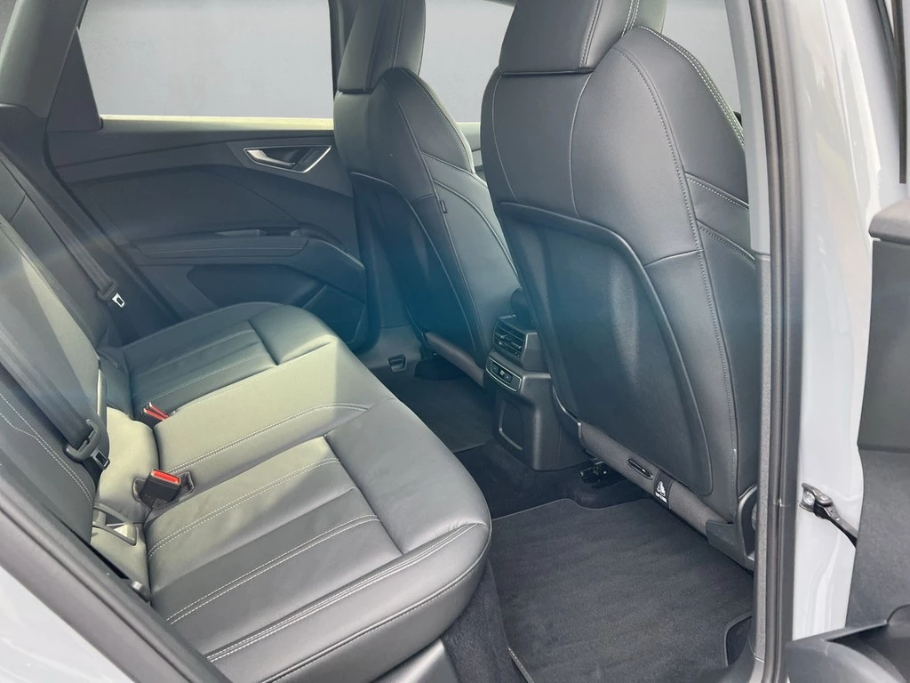 Audi Q4 e-tron 40 *SOH 97%*S line*Kamera*