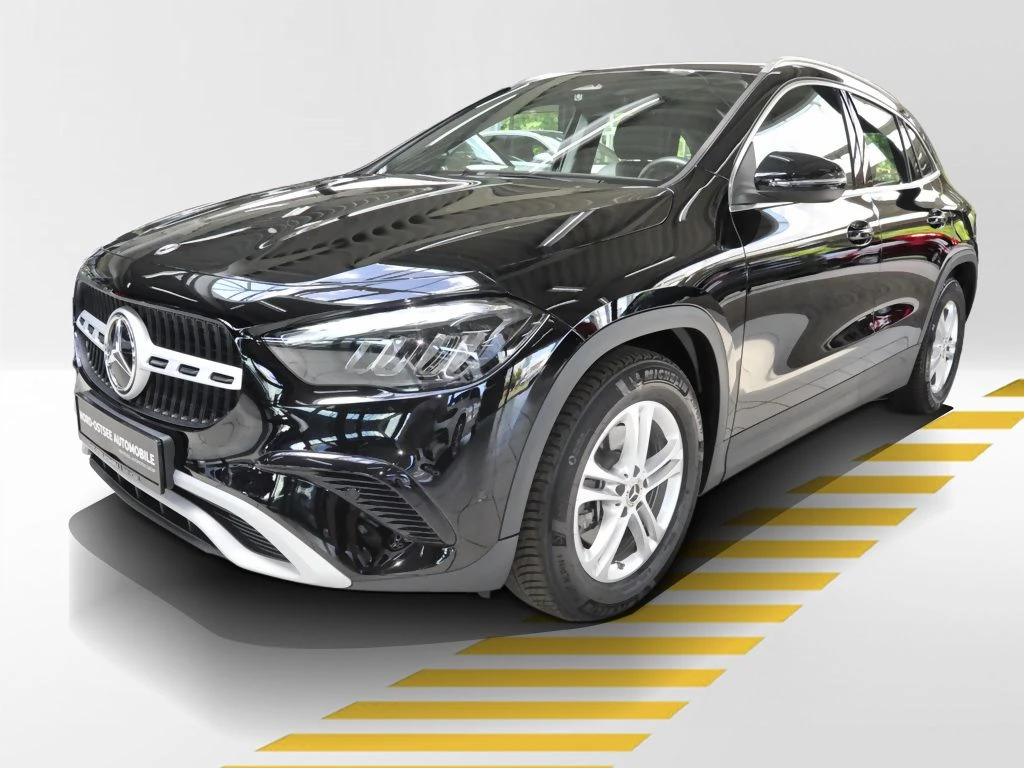 Mercedes-Benz-GLA 200-image-1