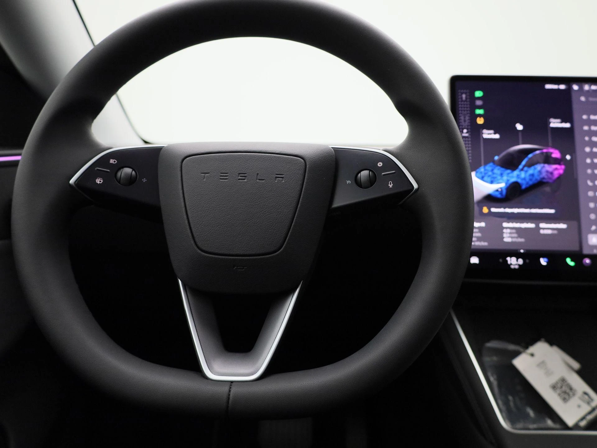 Tesla-Model Y-image-6