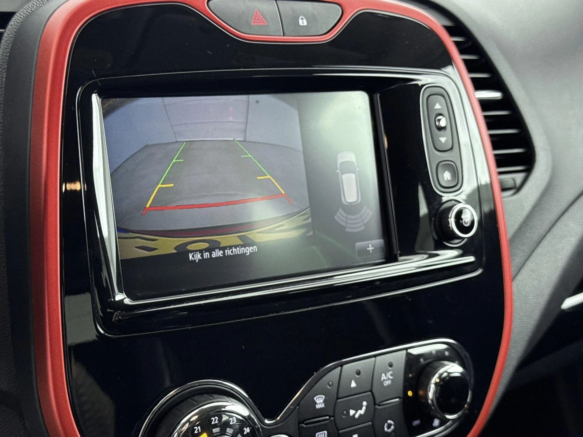 Renault-Captur-image-9