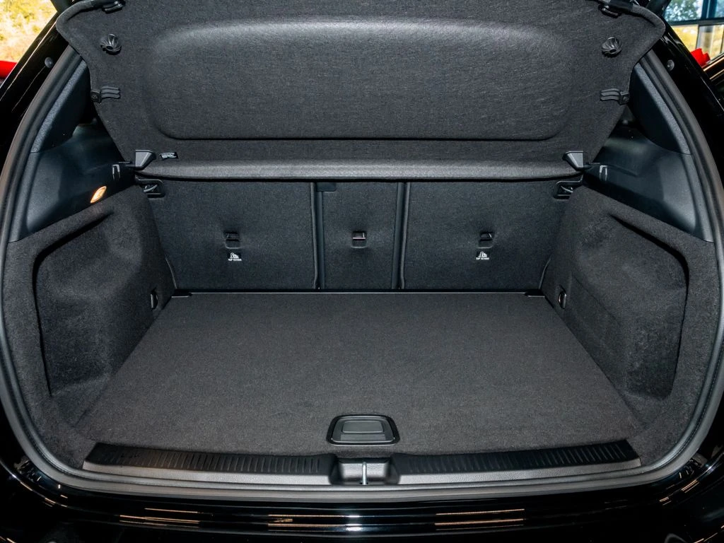 Mercedes-Benz-B-Klasse 200 d-image-14