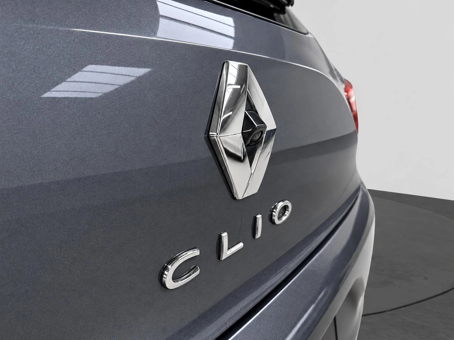 Renault-Clio-image-25