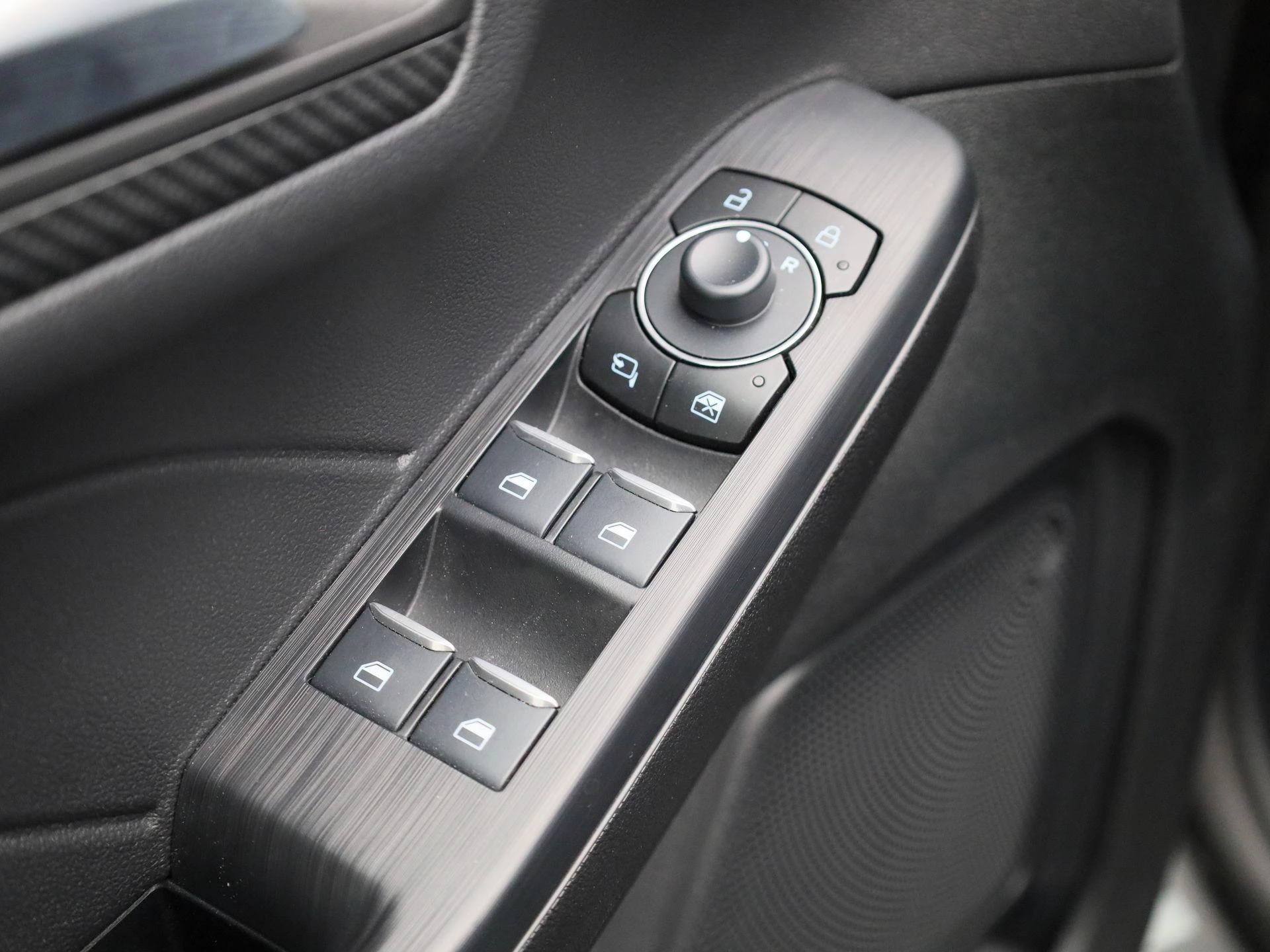 Ford Kuga 2.5 PHEV ST-Line