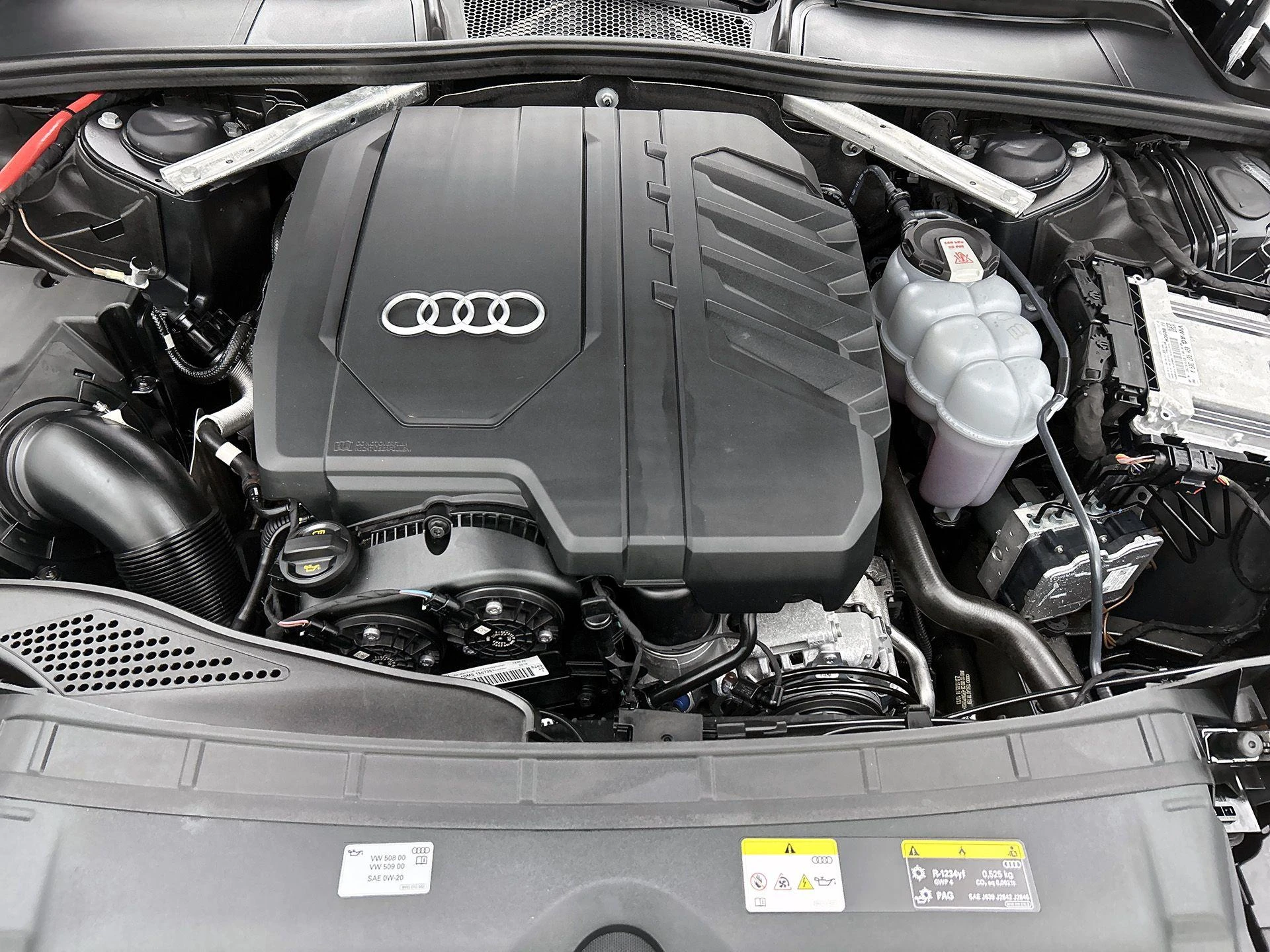 Audi-A4-image-32