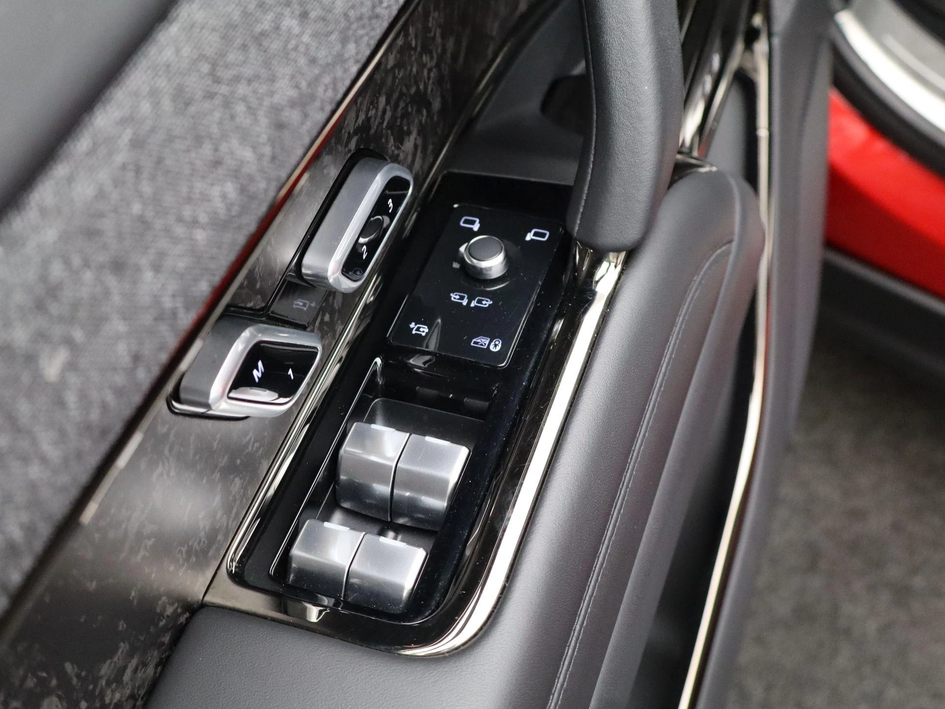 Land Rover-Range Rover Sport-image-30