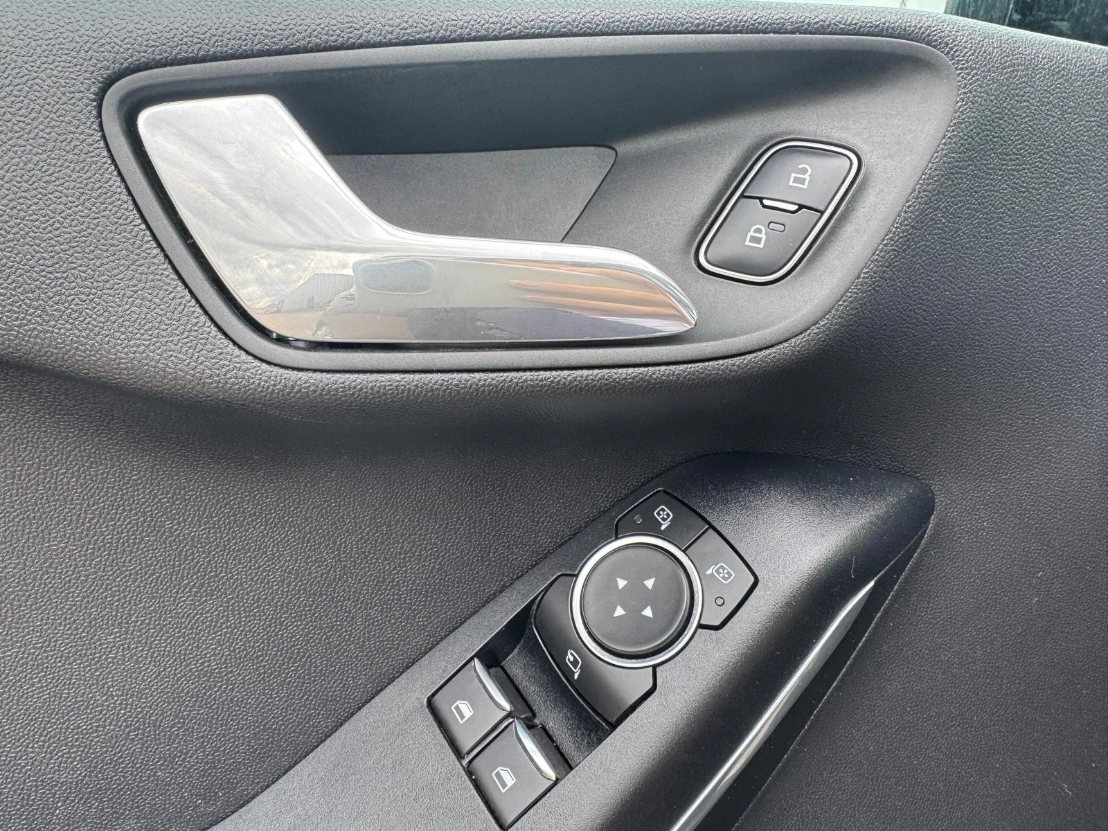 Ford-Fiesta-image-20