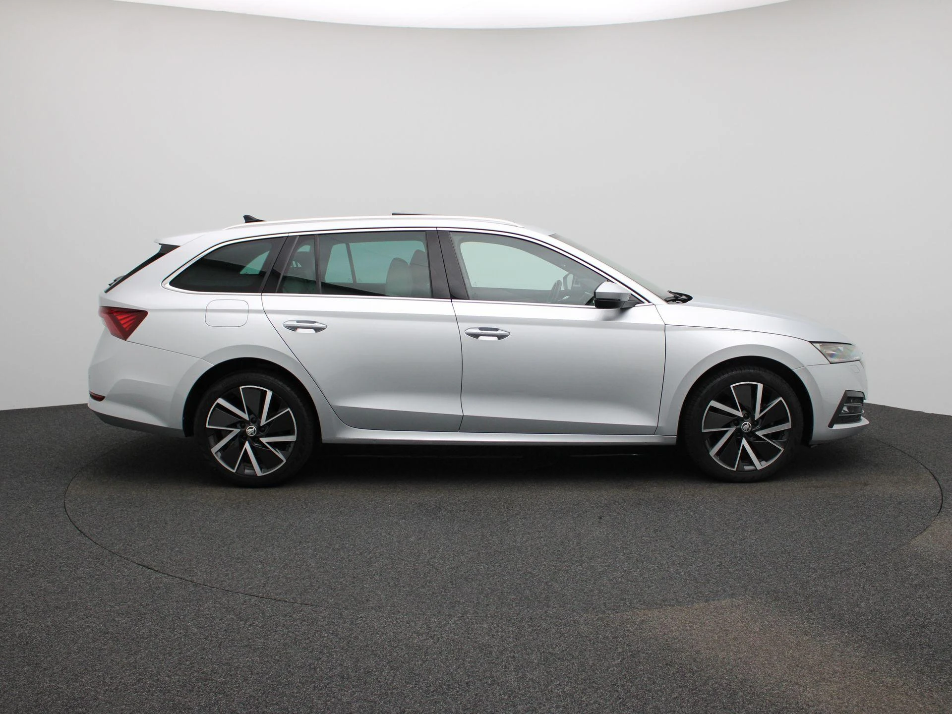 Škoda-Octavia-image-5