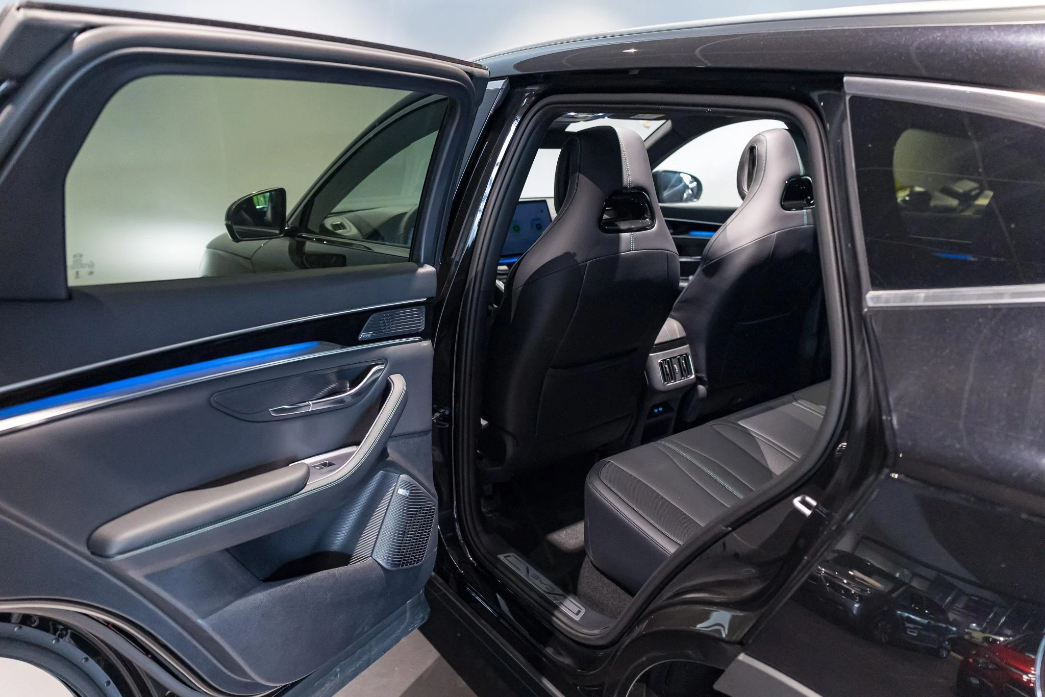 BYD SEAL U DM-i PHEV Boost