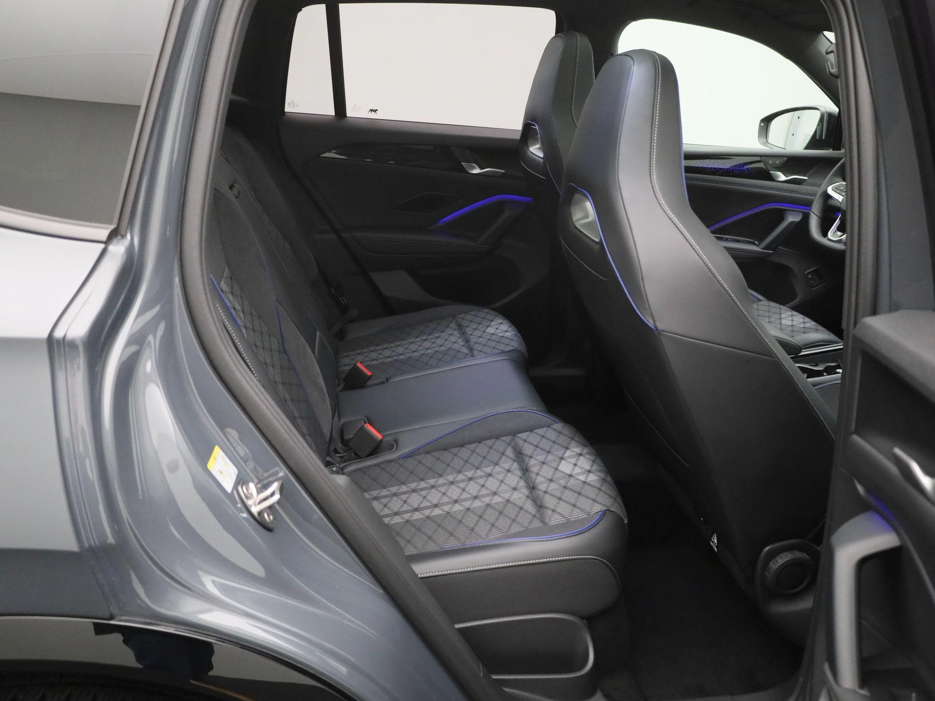 Volkswagen Tiguan 1.5 eHybrid R-Line Edition 204 PK|