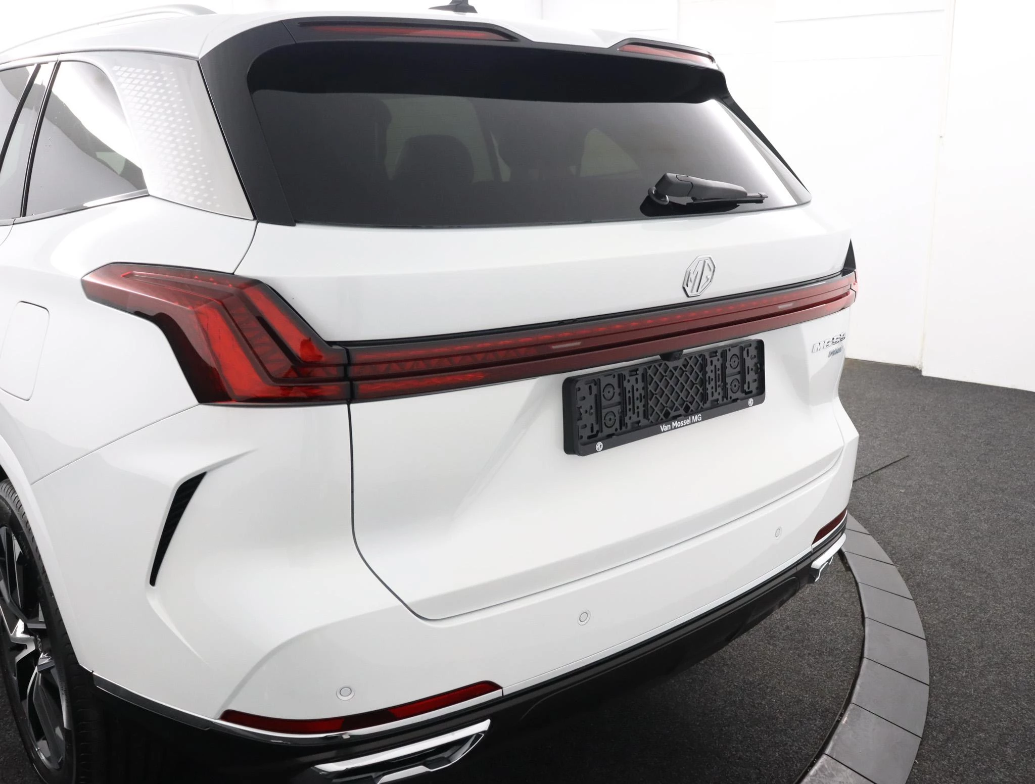 MG MGS9 1.5 Premium Plug-in Hybrid